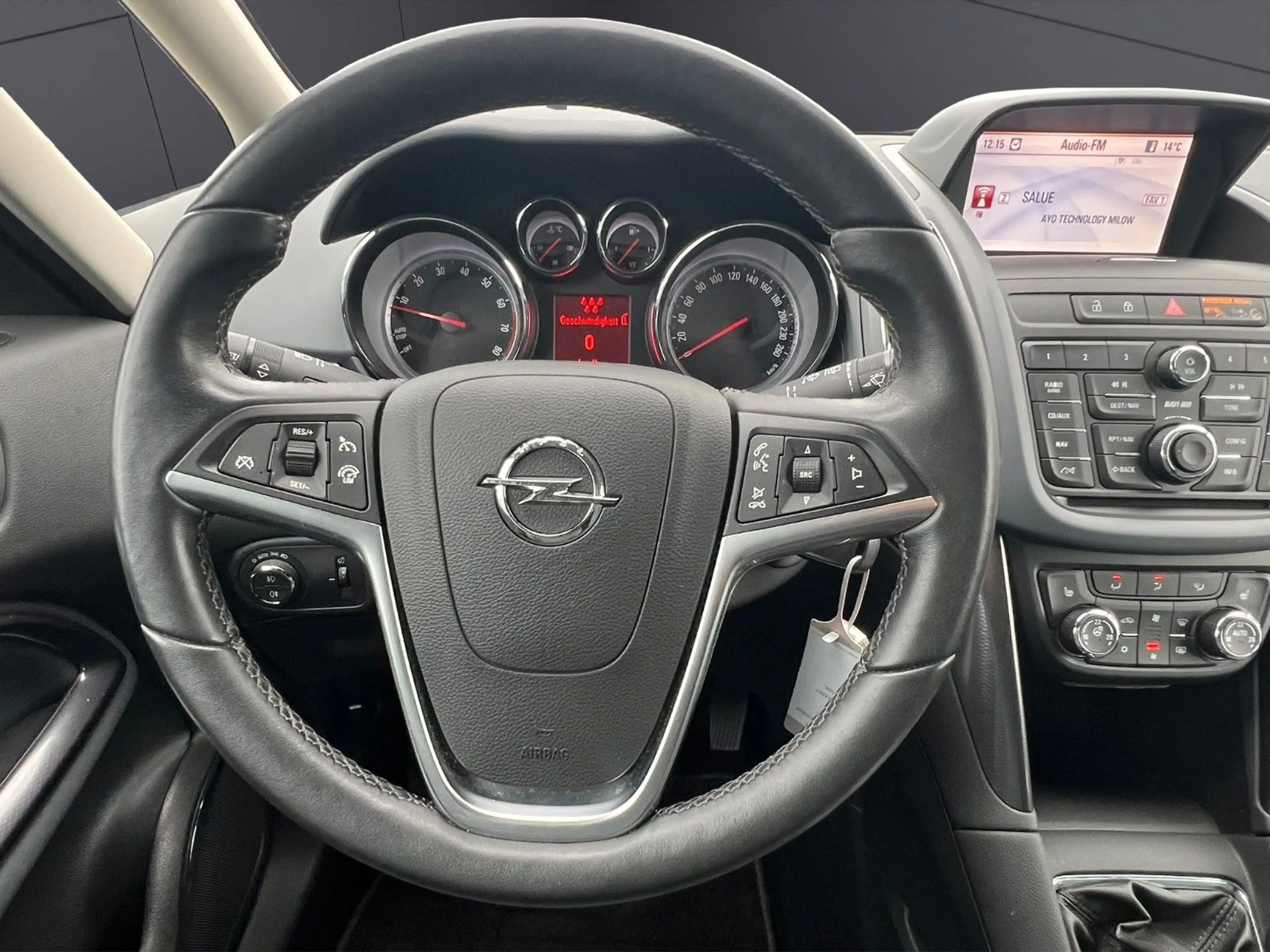 Opel Zafira C Tourer Innovation — photo 10