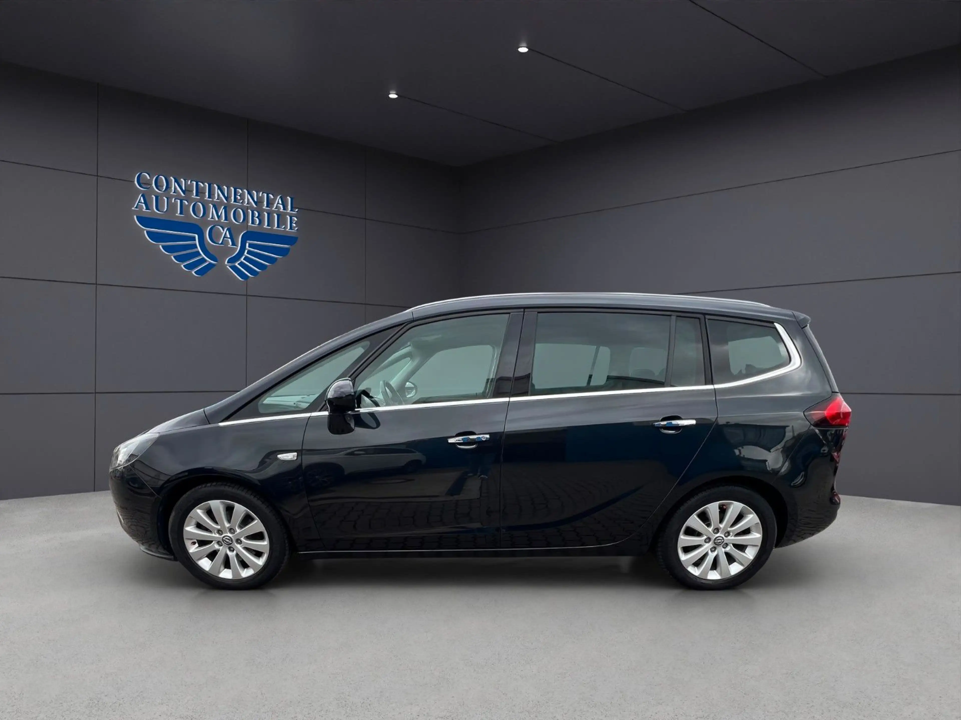 Opel Zafira C Tourer Innovation — photo 2