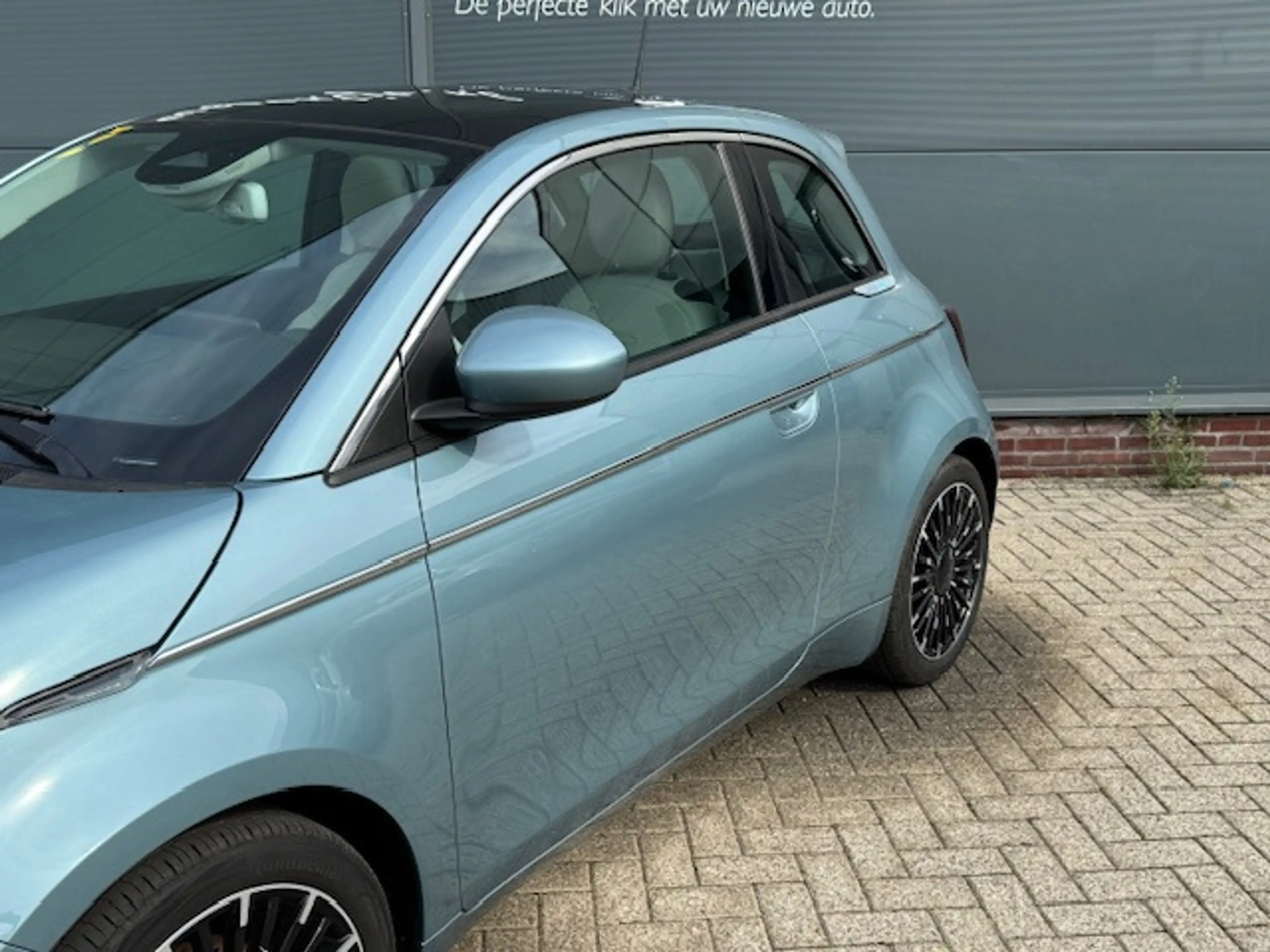Fiat 500e 3+1 La Prima 42 kWh *extra deur *camera *carplay — photo 13