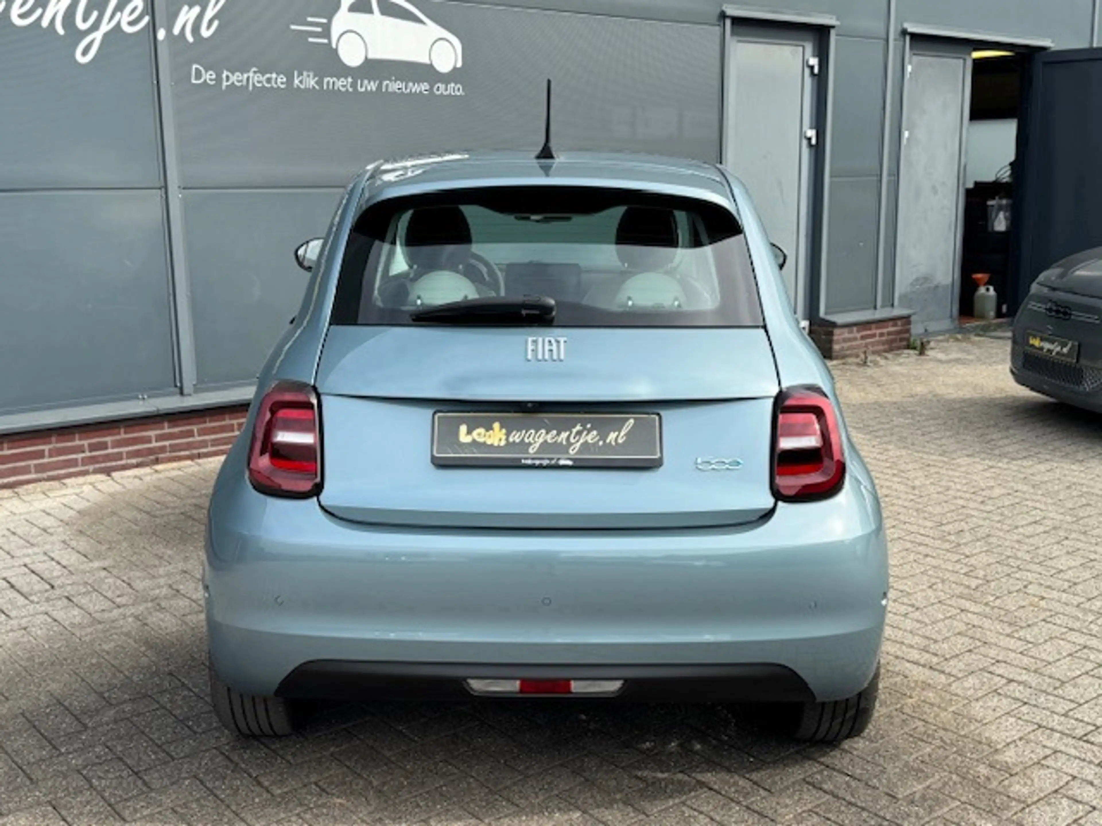 Fiat 500e 3+1 La Prima 42 kWh *extra deur *camera *carplay — photo 5