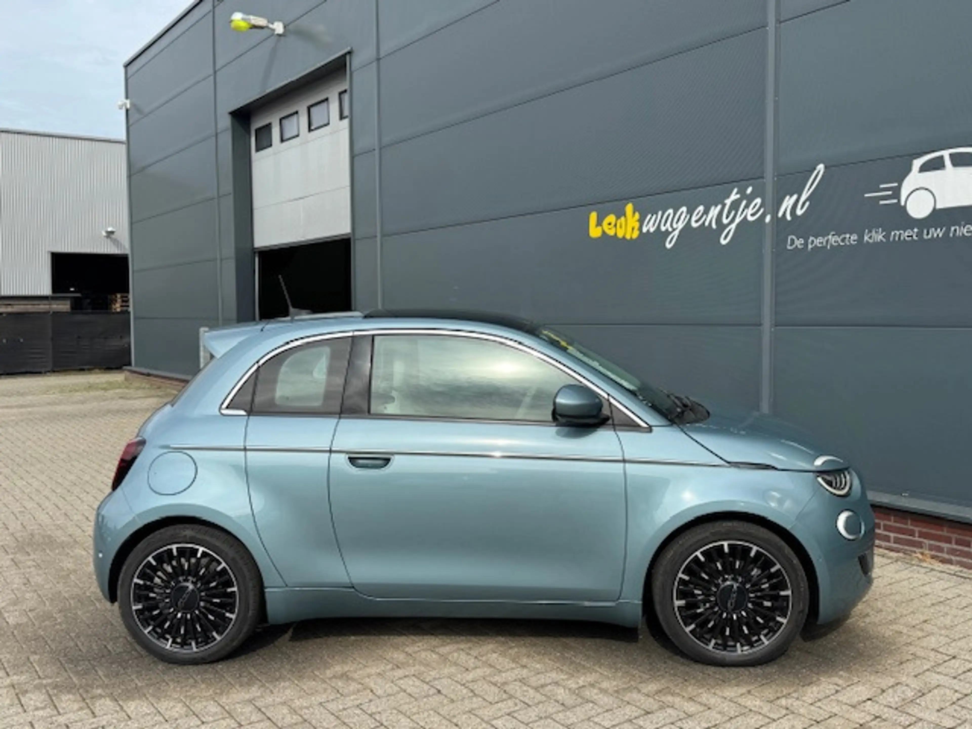 Fiat 500e 3+1 La Prima 42 kWh *extra deur *camera *carplay — photo 8