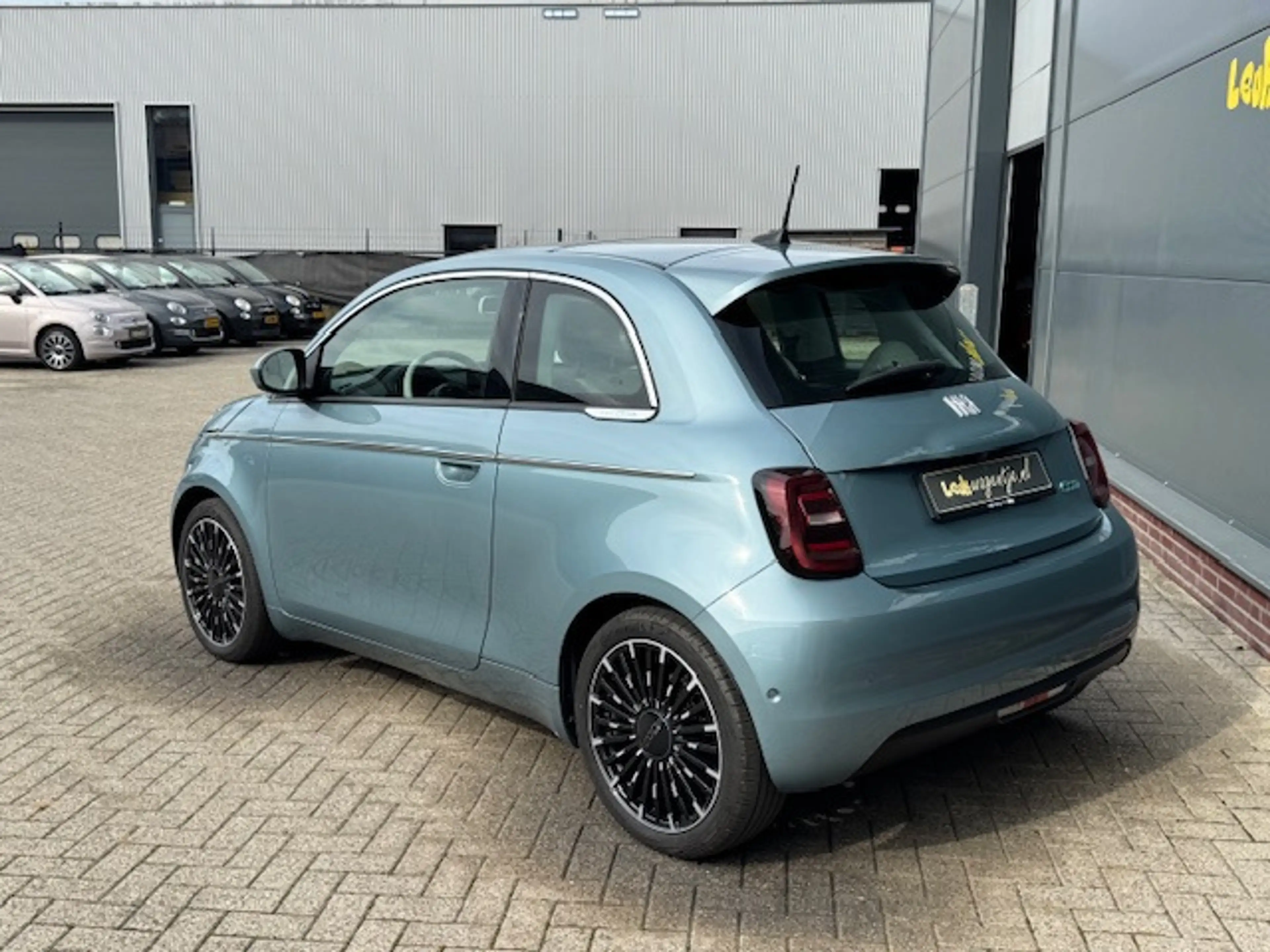 Fiat 500e 3+1 La Prima 42 kWh *extra deur *camera *carplay — photo 9