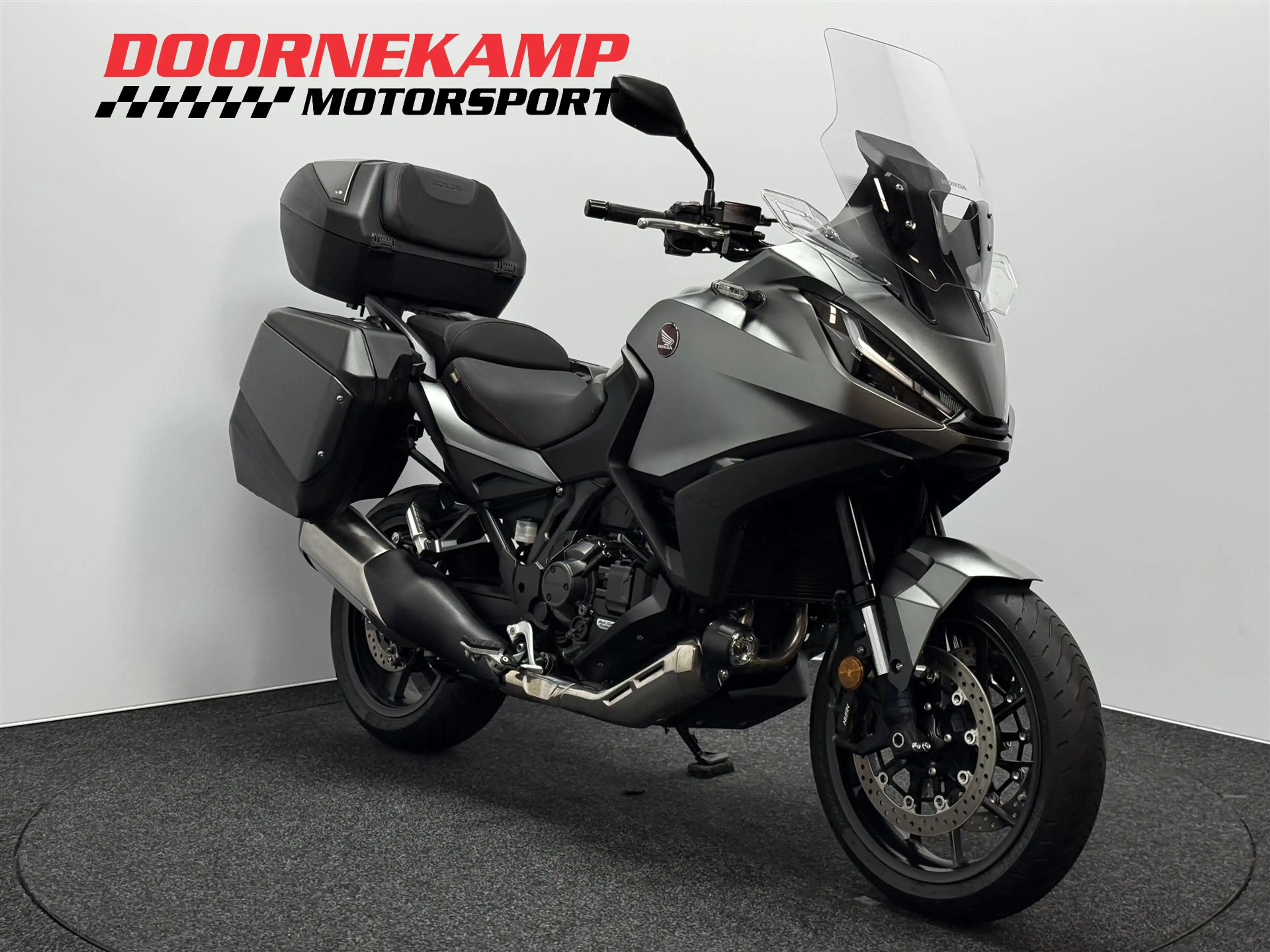 Honda NT 1100 DCT — photo 3