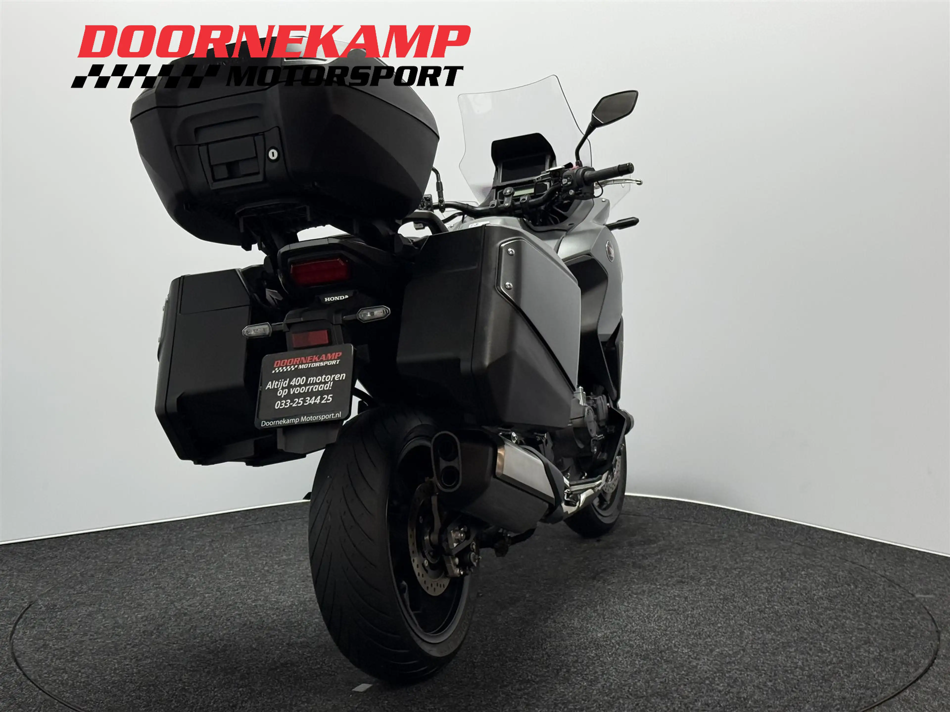 Honda NT 1100 DCT — photo 14