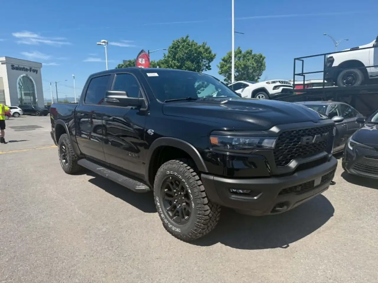 RAM 1500 снимка RAM 1500