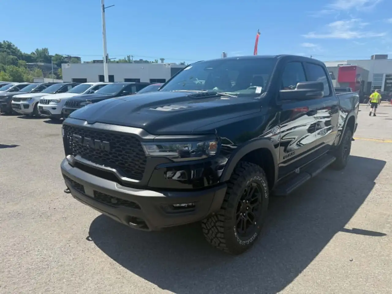 RAM 1500 снимка RAM 1500