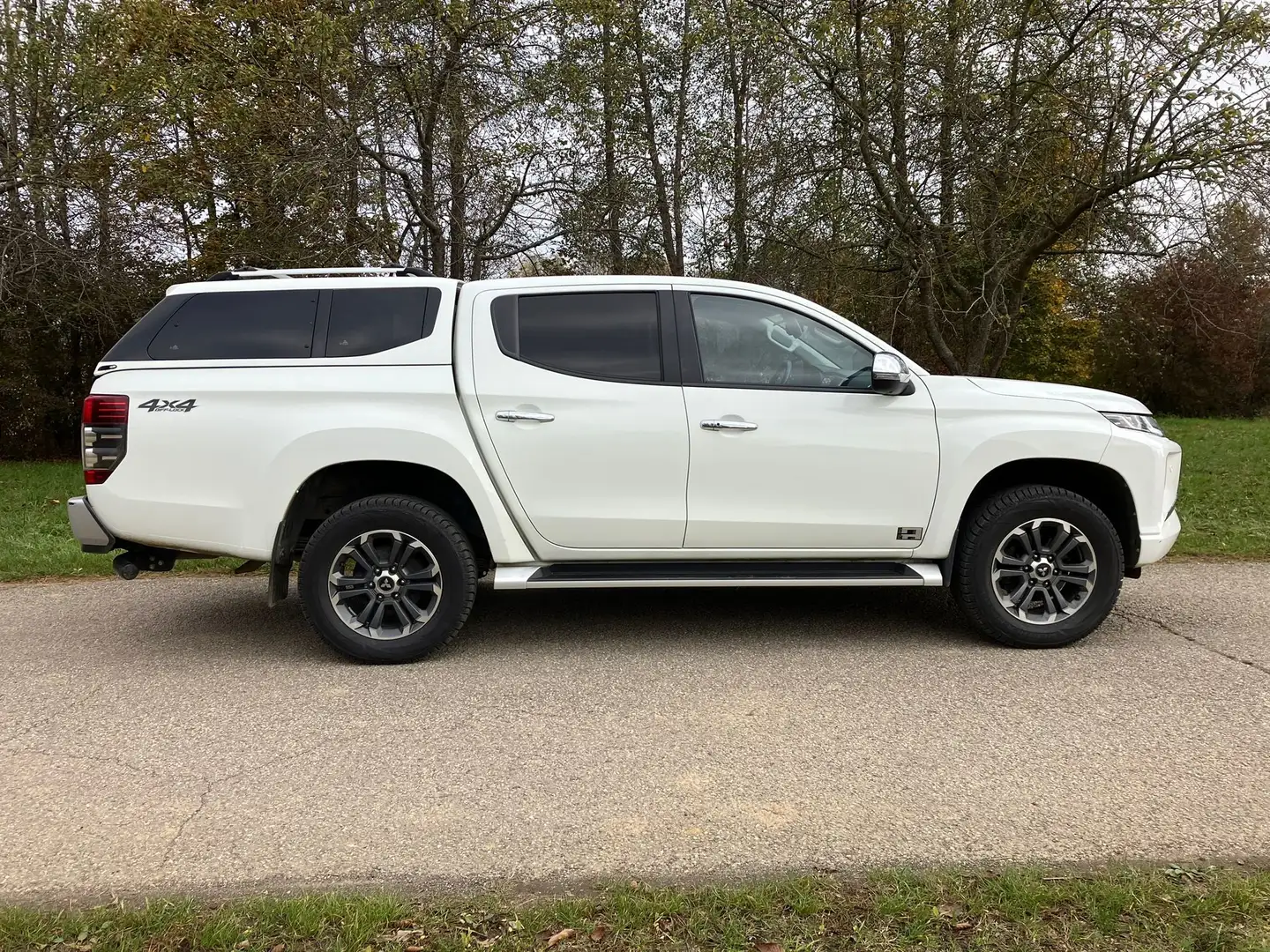 Mitsubishi L200 L 200 - 2