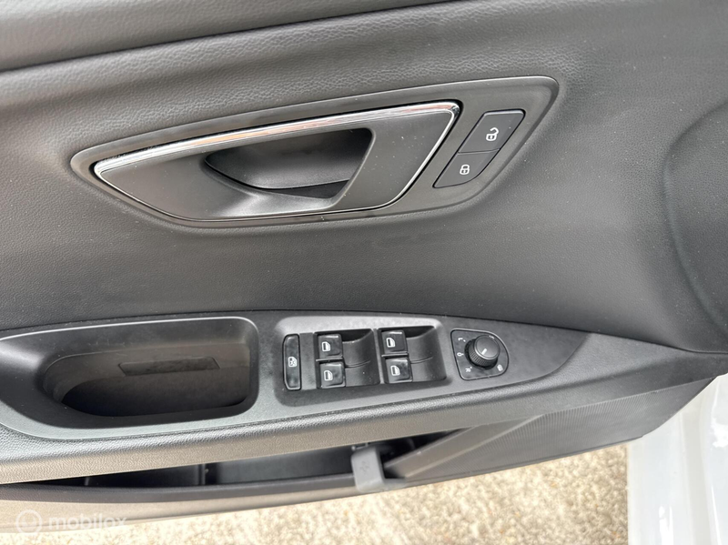 SEAT Leon ST 1.6 TDI Ecomotive Lease Sport trekhaak NAP !!! — photo 13