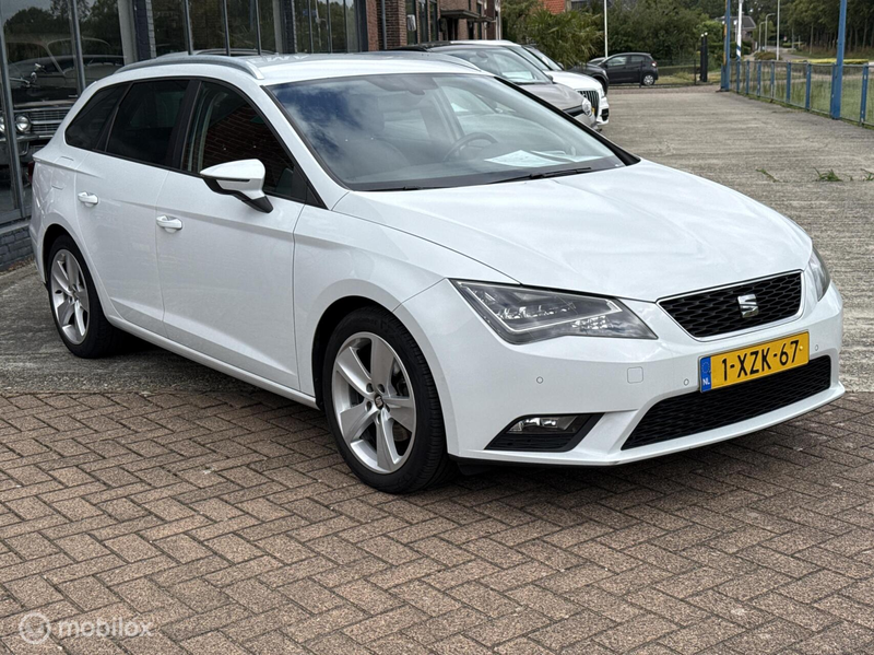 SEAT Leon ST 1.6 TDI Ecomotive Lease Sport trekhaak NAP !!! — photo 4