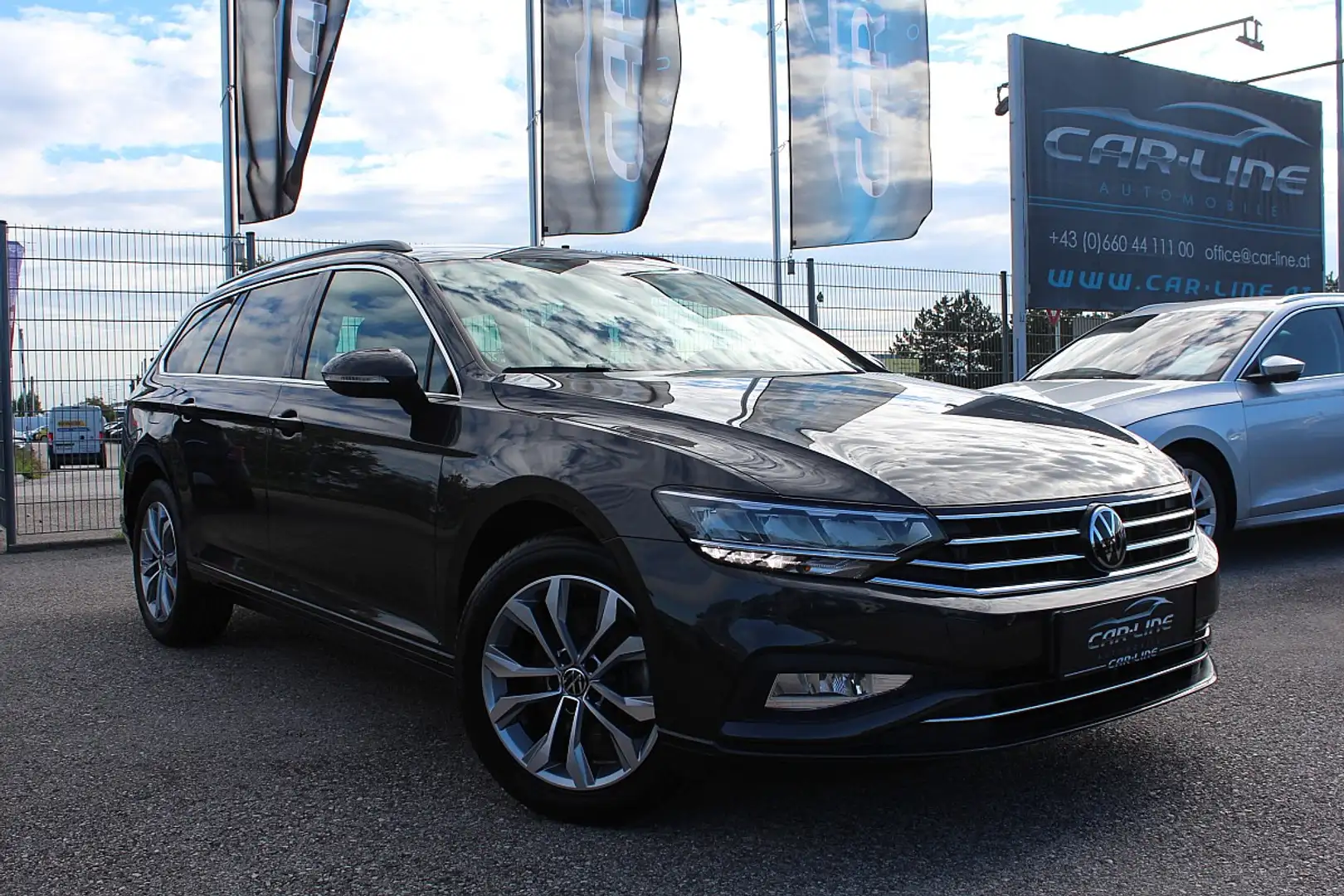 Volkswagen Passat Variant Business 2,0 SCR TDI DSG Digitacho, ACC. Memory... Grau - 1