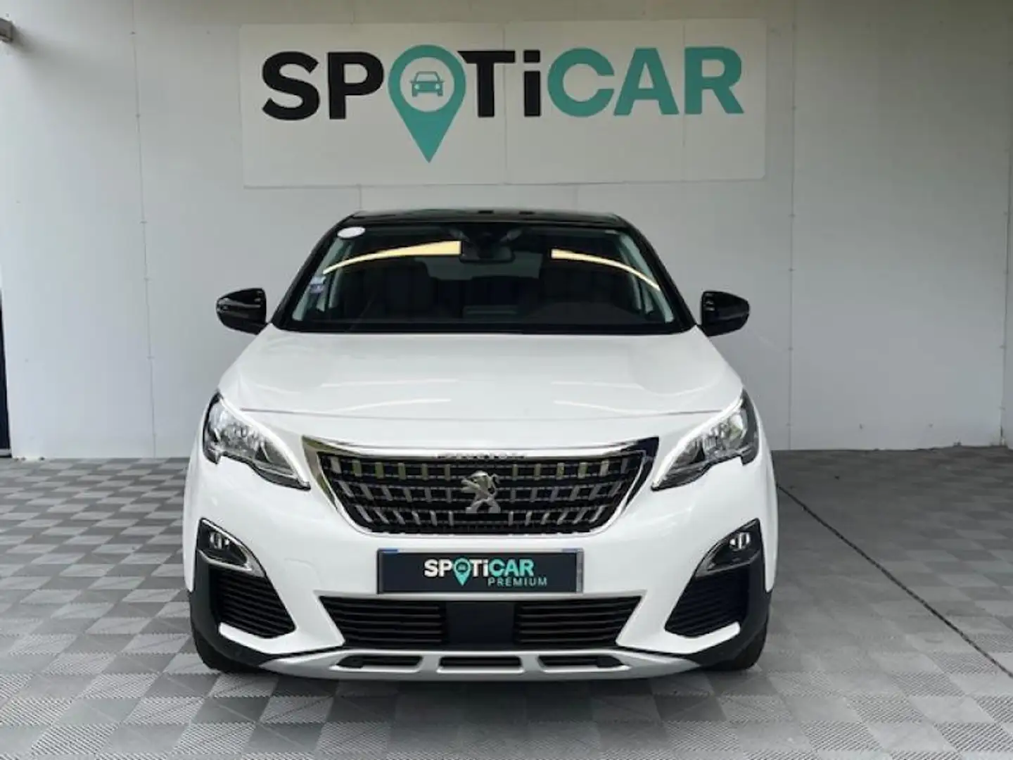 Peugeot 3008 HYBRID 225ch GT Line e-EAT8 10cv Weiß - 2