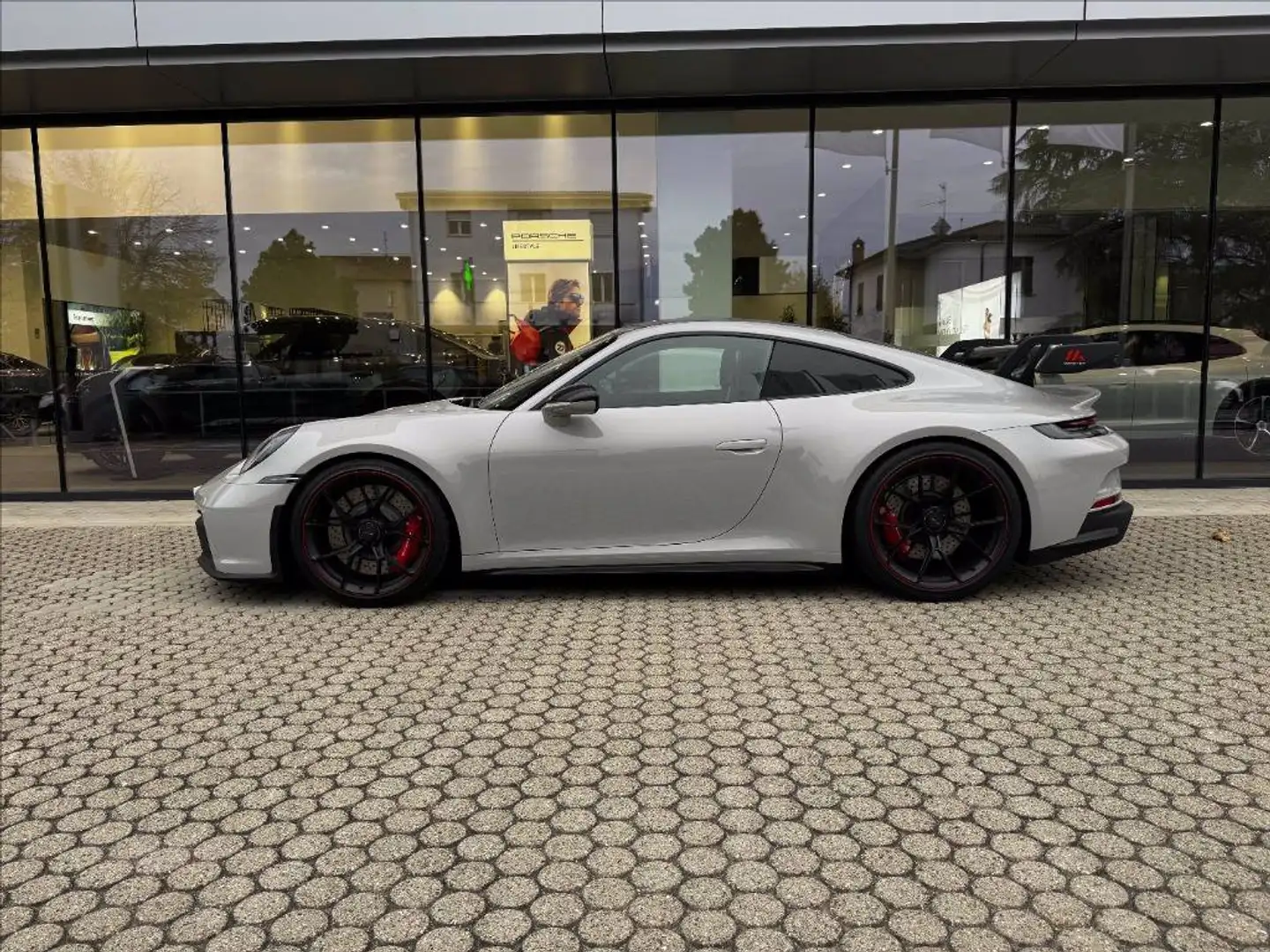 Porsche 911 Coupe 4.0 GT3 auto Grigio - 2