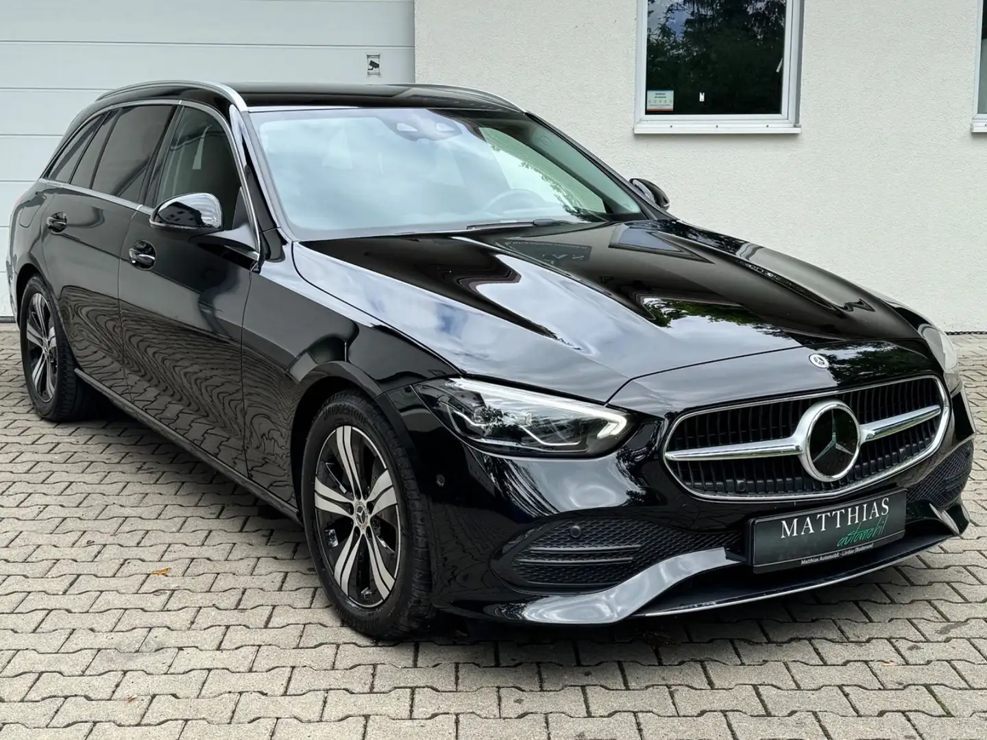 Mercedes-Benz C 220 d T Avantgarde/Kamera/Navi/Spur/Abstand/DAB Zwart - 2