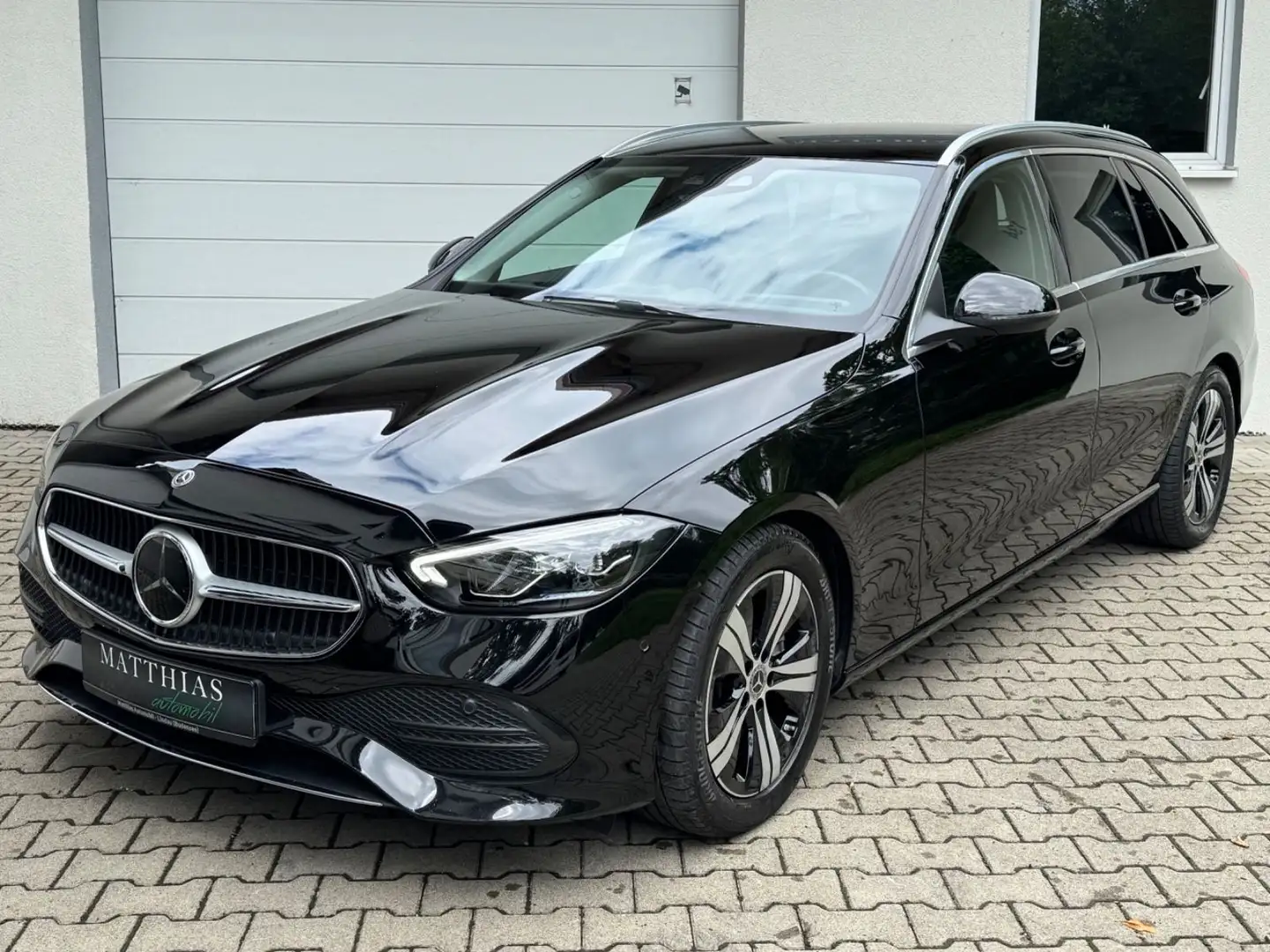 Mercedes-Benz C 220 d T Avantgarde/Kamera/Navi/Spur/Abstand/DAB Zwart - 1