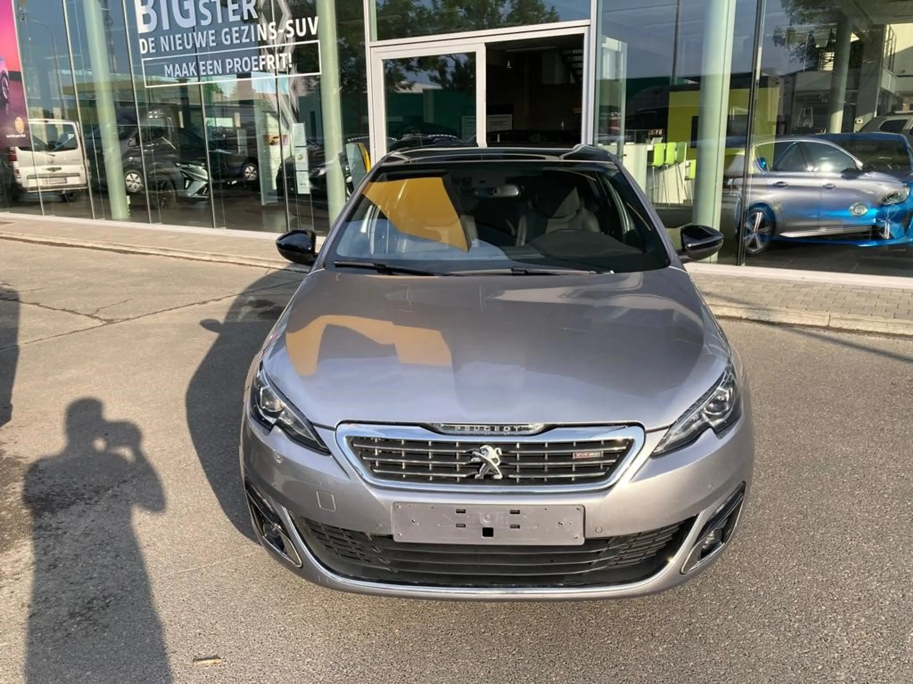 Peugeot 308 PureTech GT-Line STT — photo 2
