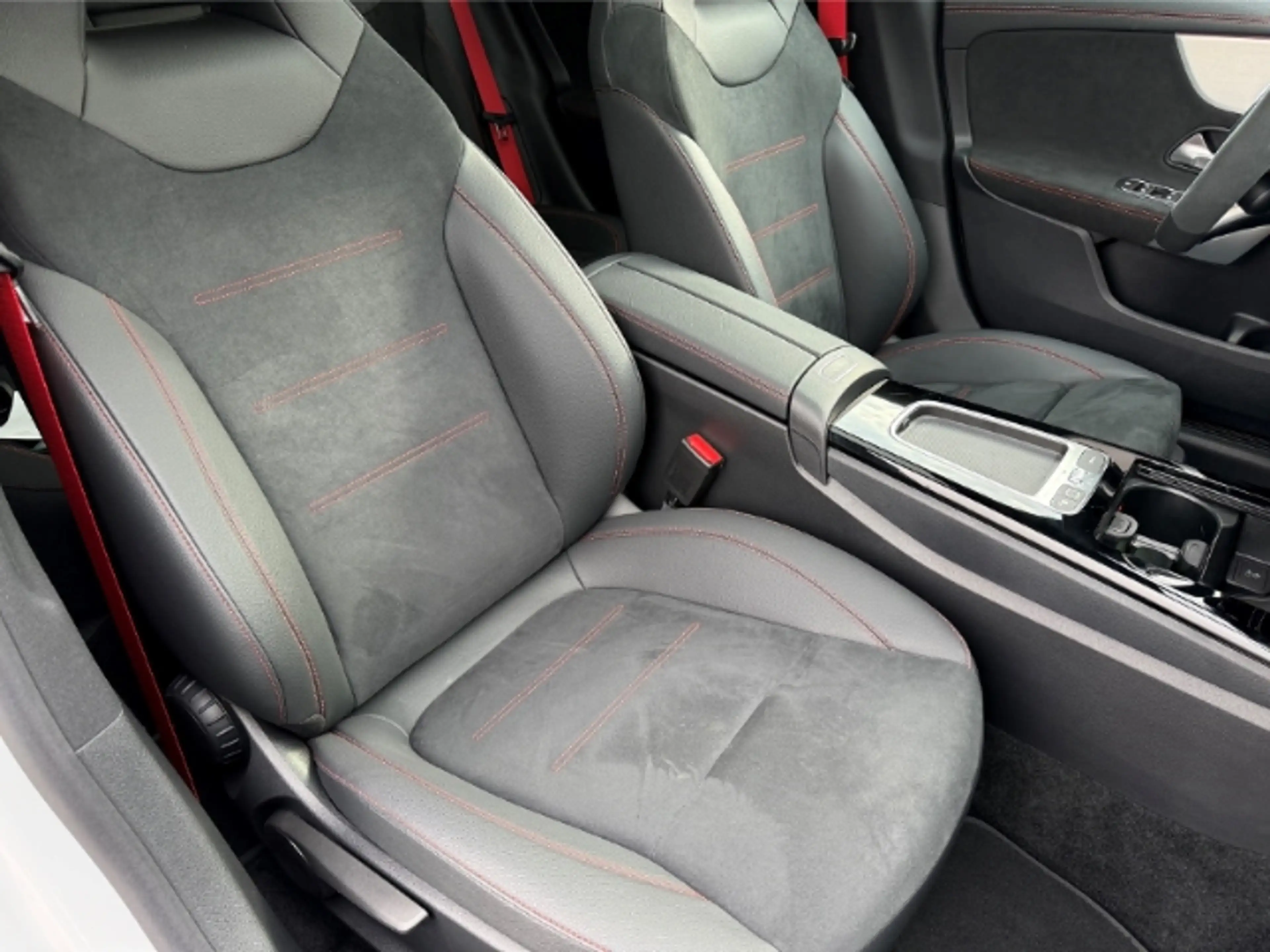 Mercedes-Benz CLA 45 AMG S 4Matic+ NightII Aero — photo 15