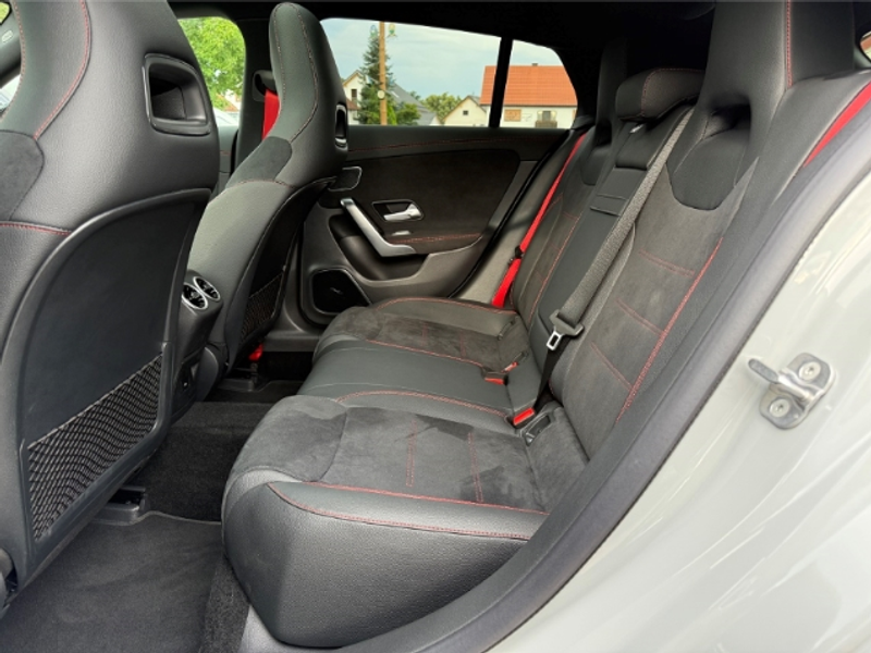Mercedes-Benz CLA 45 AMG S 4Matic+ NightII Aero — photo 19