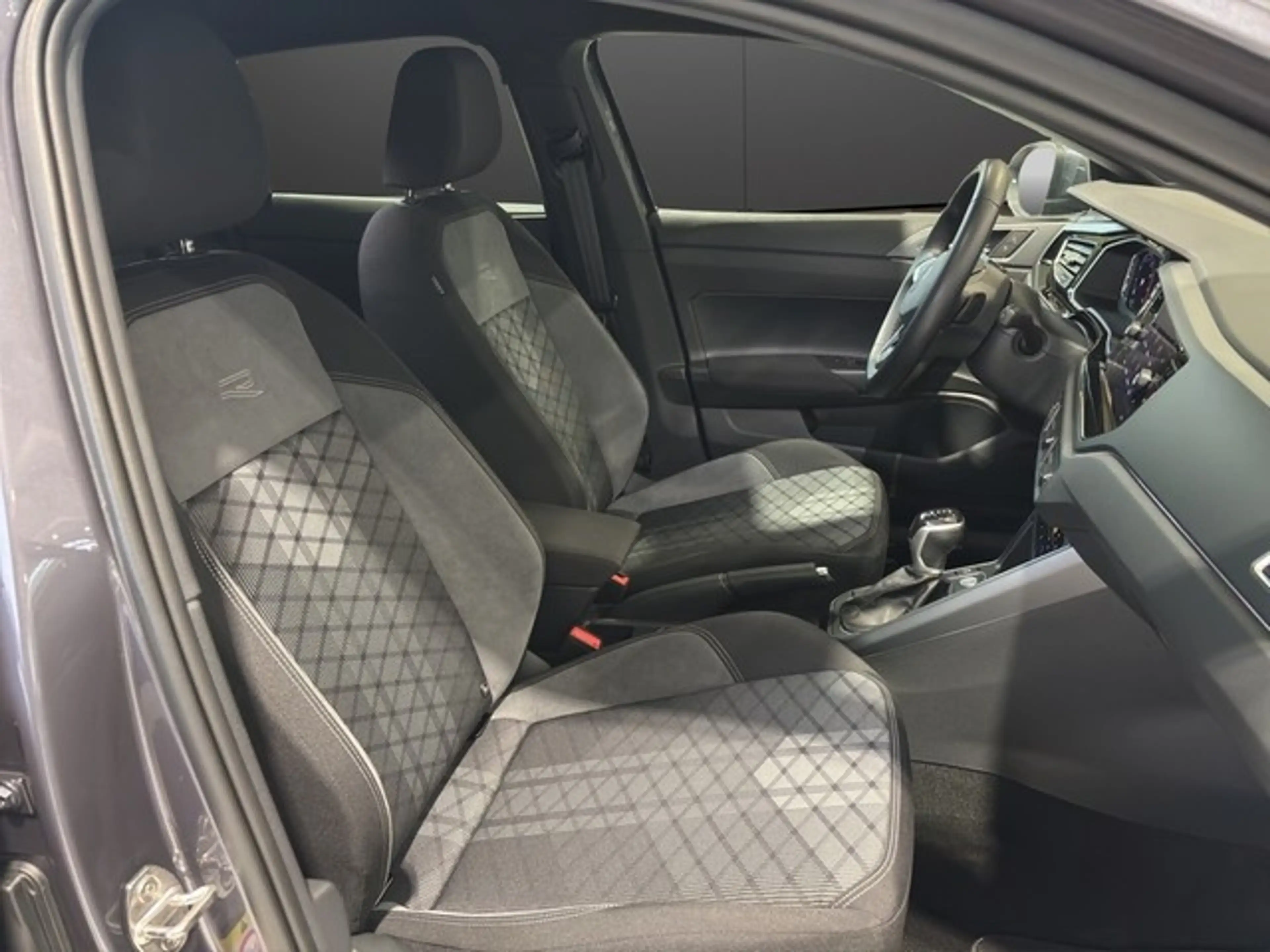 Volkswagen Taigo 1.5 TSI DSG 150 PS *R-LINE*BEATS*ACC*IQ.DRIVE*LAUN — photo 14