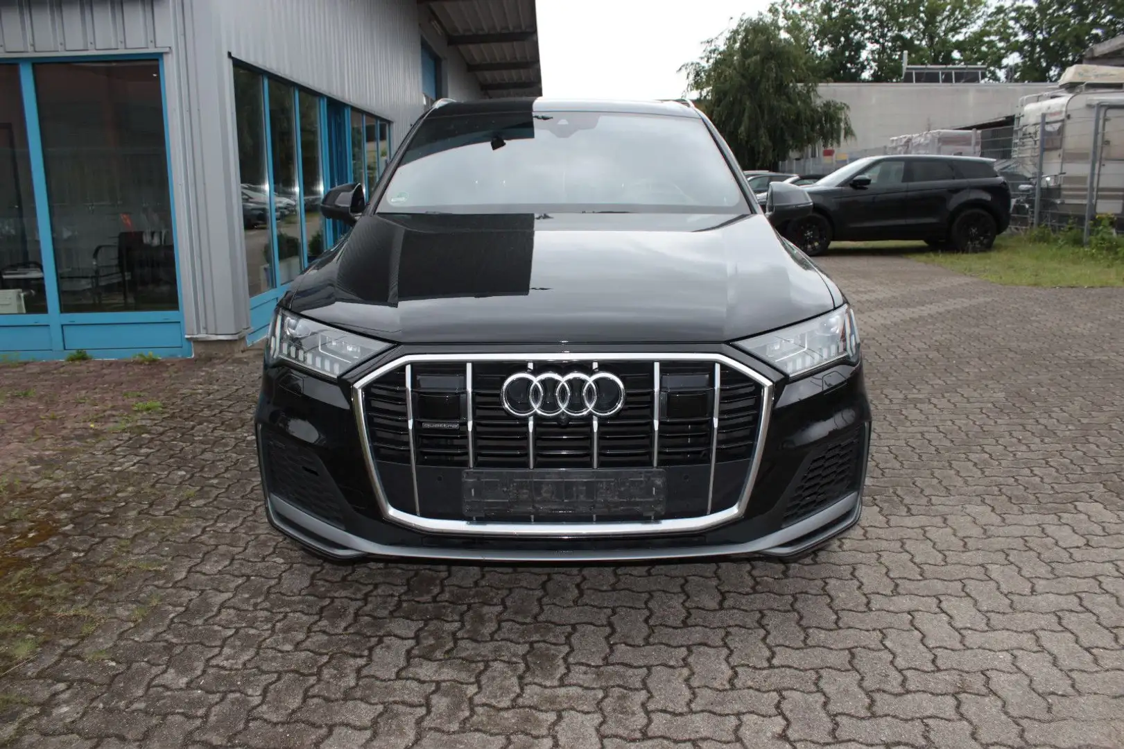 Audi Q7 50 TDI qu S line *MY2020**Facelift*Pano*HUD* Schwarz - 2