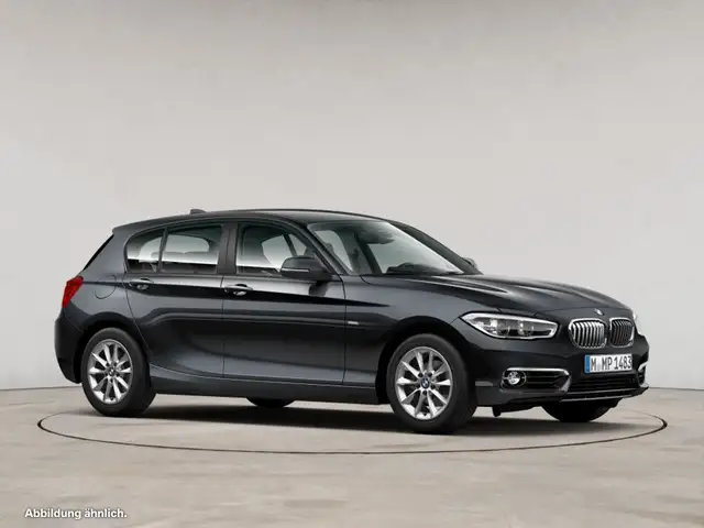BMW 1 Series view 9
