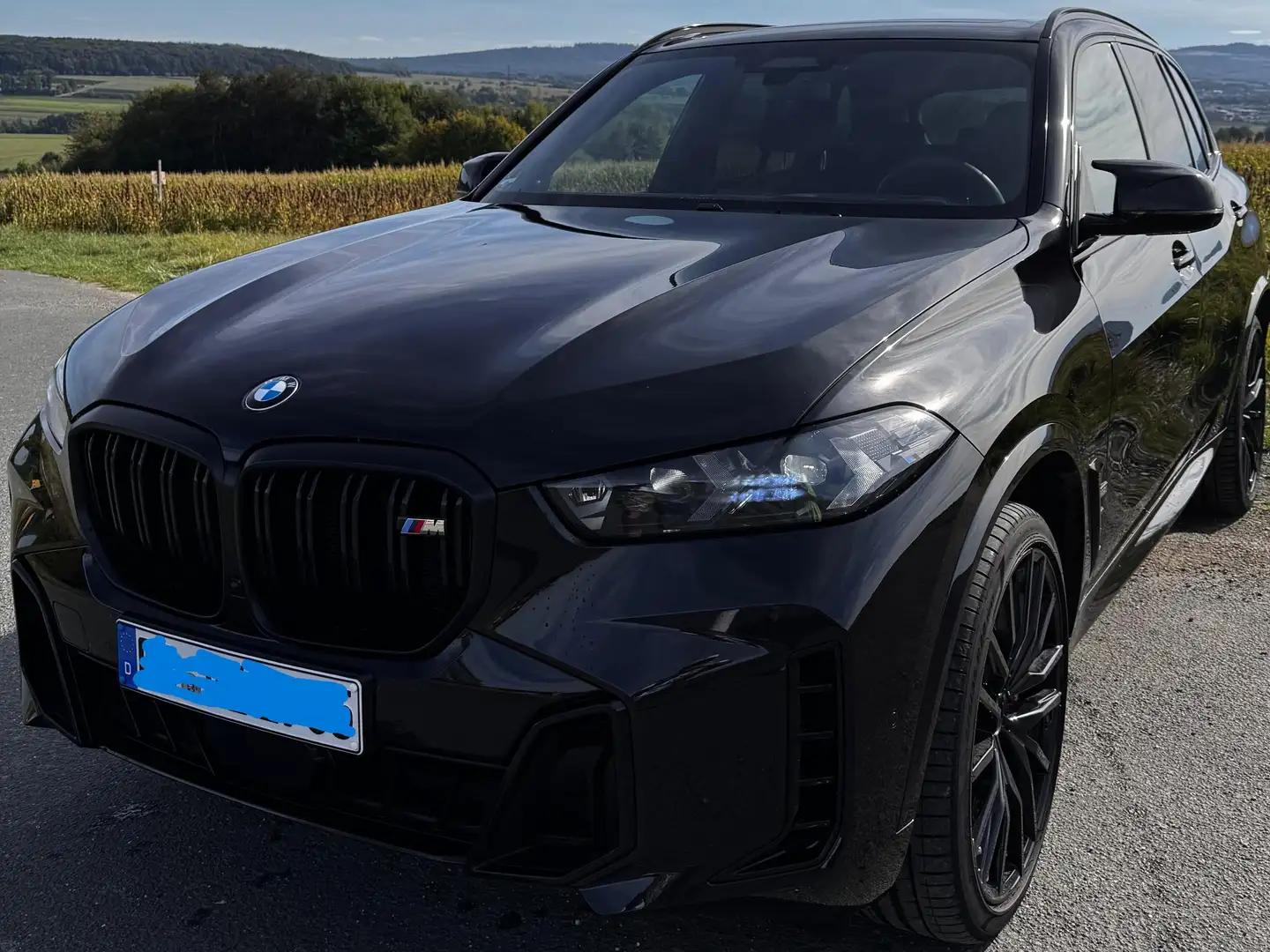 BMW X5 M X5 M60i xDrive B&W, Luft, Massage, SrvPls, M Pro Schwarz - 2