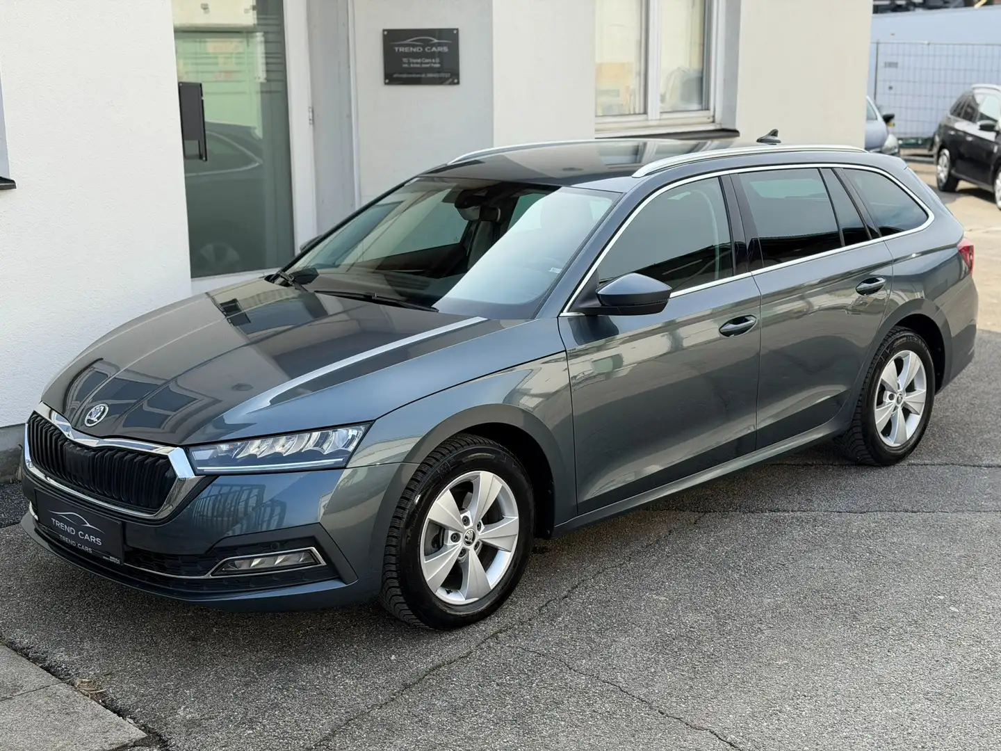 Skoda Octavia 2,0 TDI Premium DSG 150 PS | LED | ACC | Kamera Grau - 1