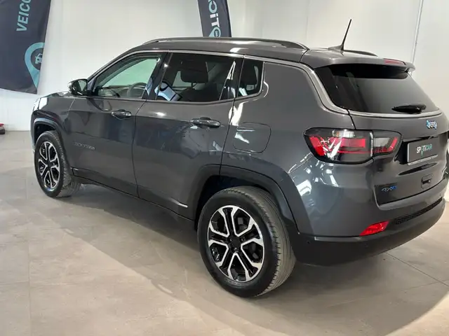 Jeep Compass view 6