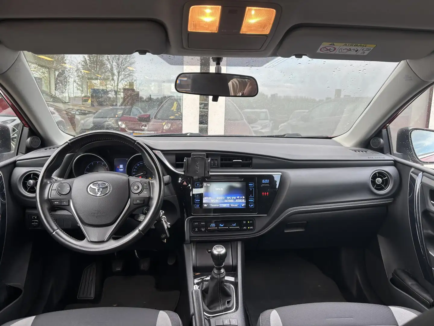 Toyota Auris 1.2T Aspiration | Trekhaak | Climate Control | Cru Rouge - 2