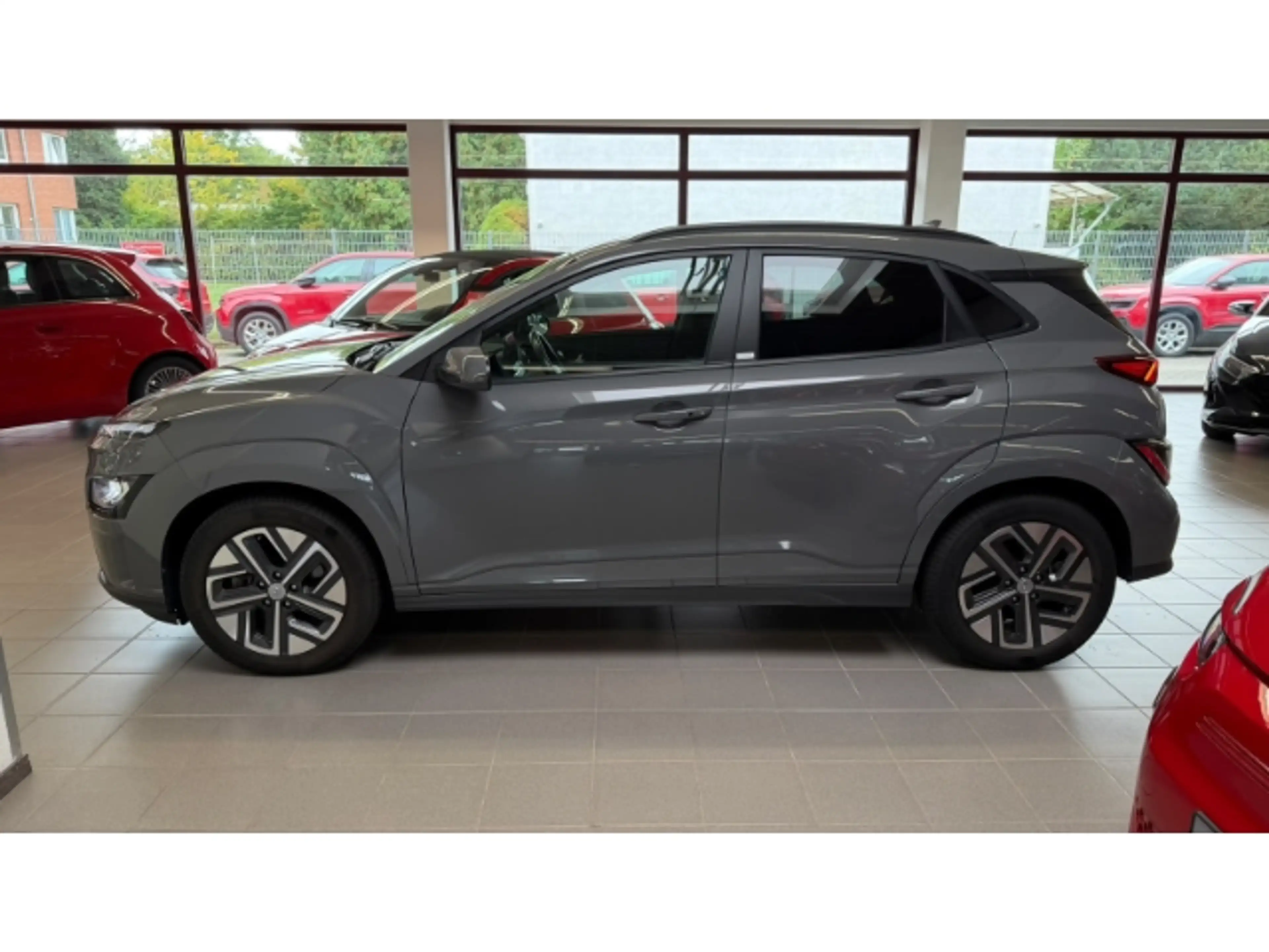 Hyundai KONA 100kW Trendpaket OBC Navigationspaket — photo 5
