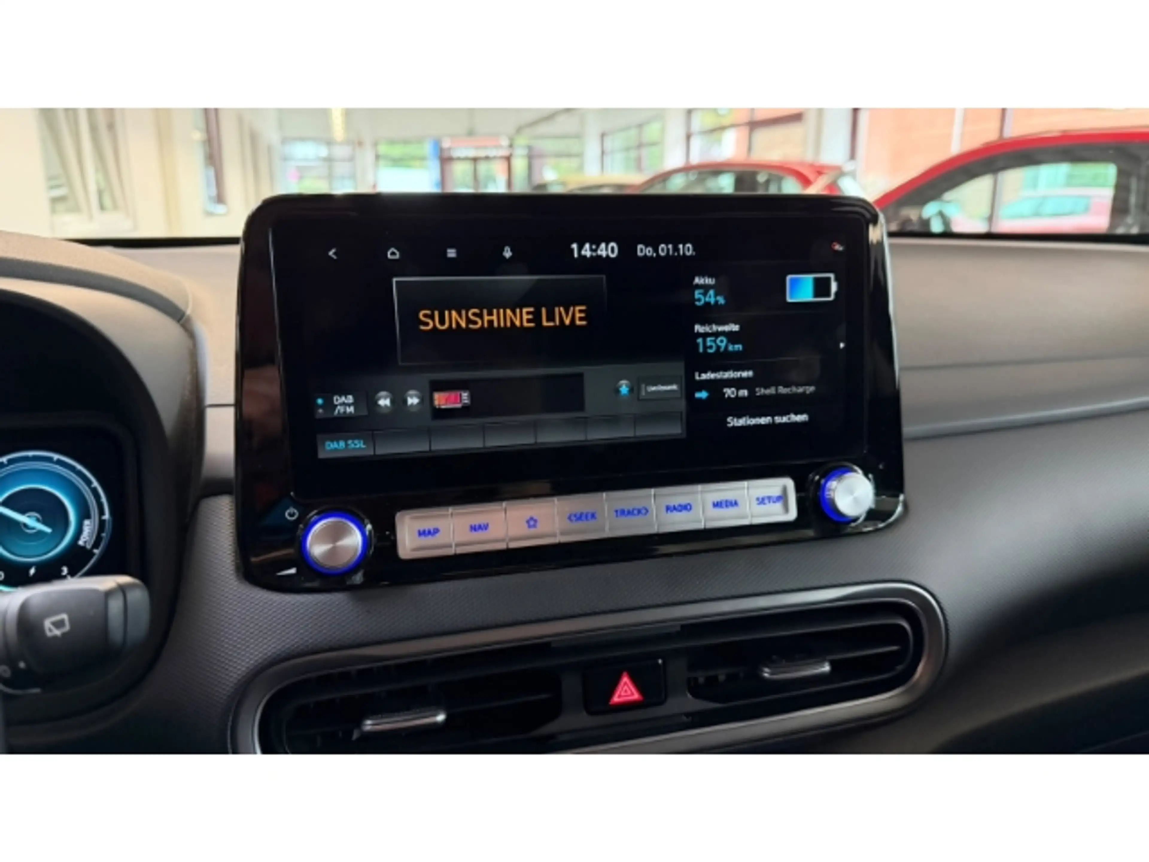 Hyundai KONA 100kW Trendpaket OBC Navigationspaket — photo 14