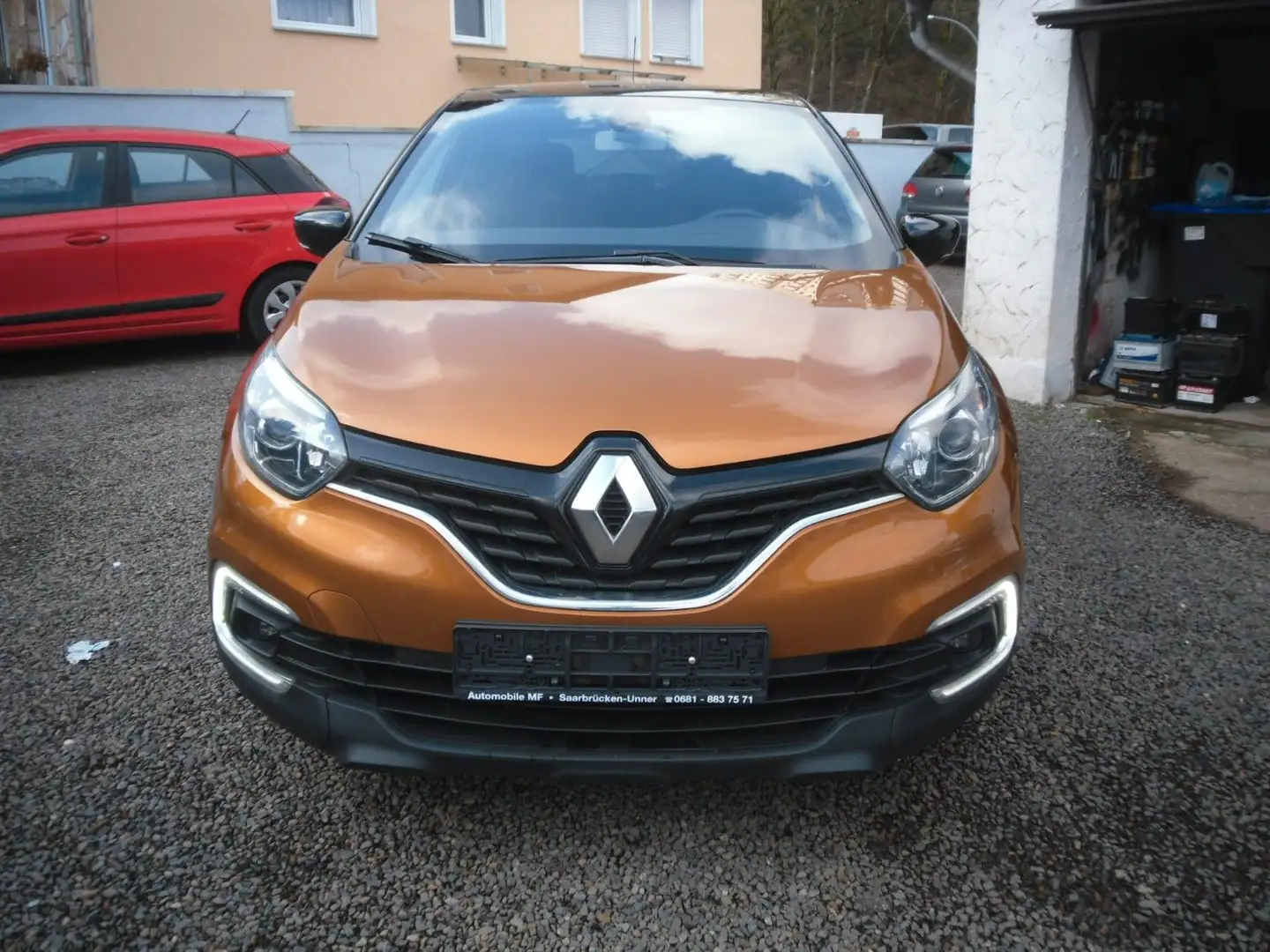 Renault Captur Intens 1. Hand 90 PS  27000KM  Navi Noir - 2