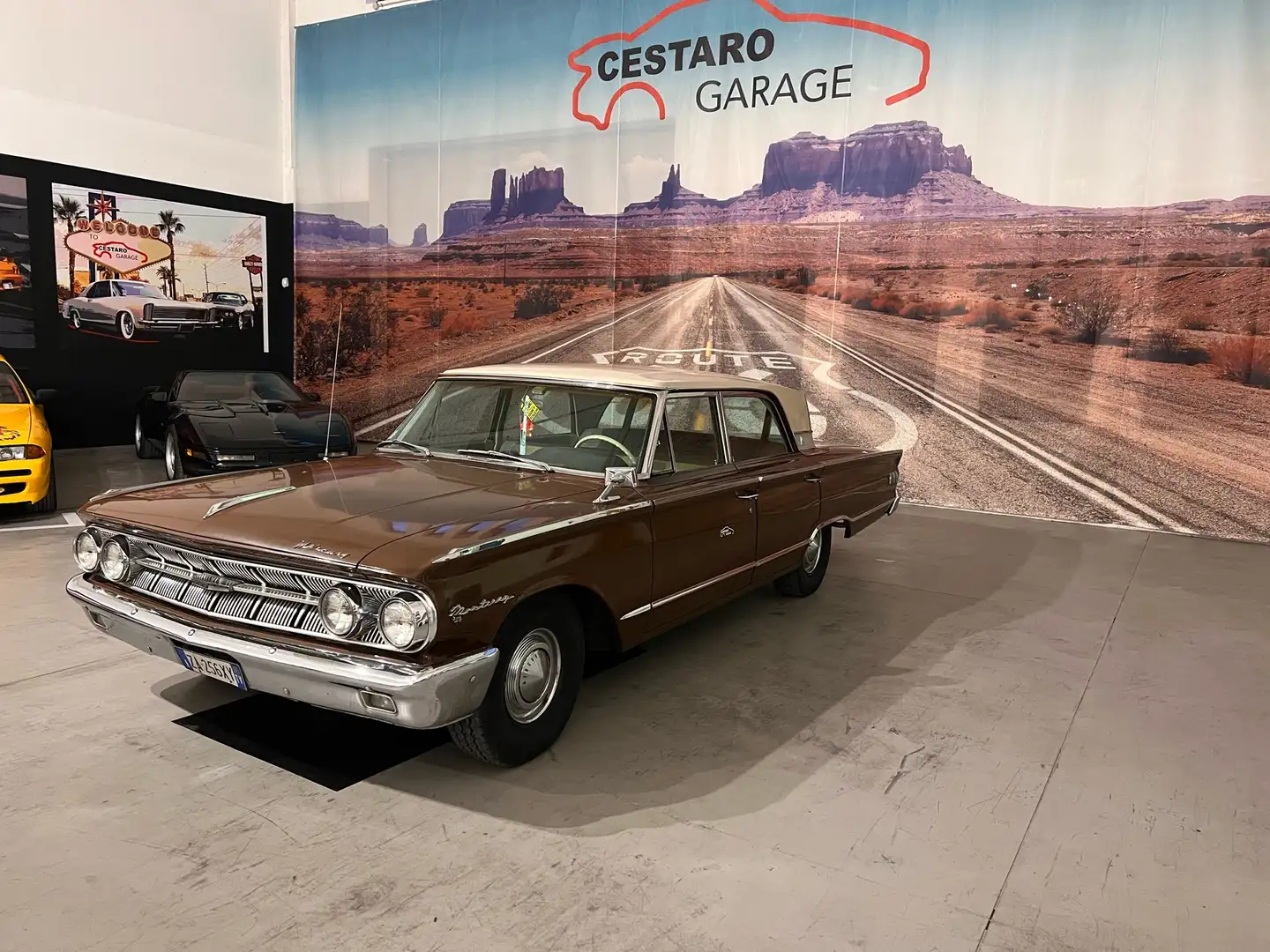 Ford Mercury monterey v8 Marrón - 1