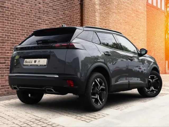 Peugeot 2008 view 4