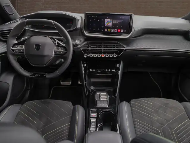 Peugeot 2008 view 15
