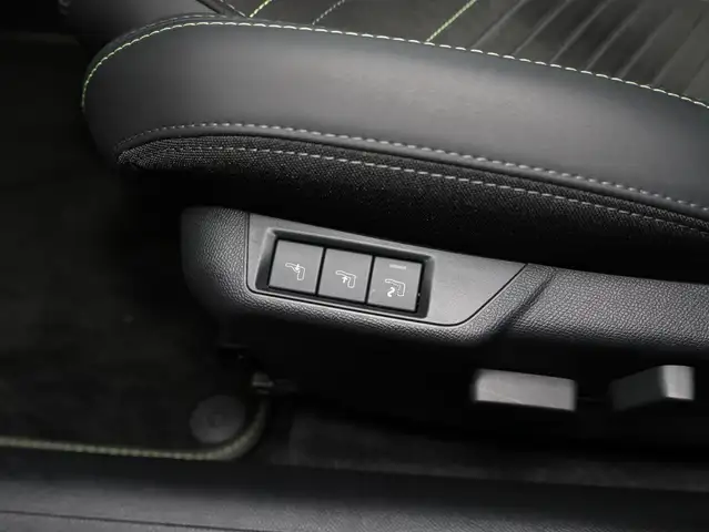 Peugeot 2008 view 9