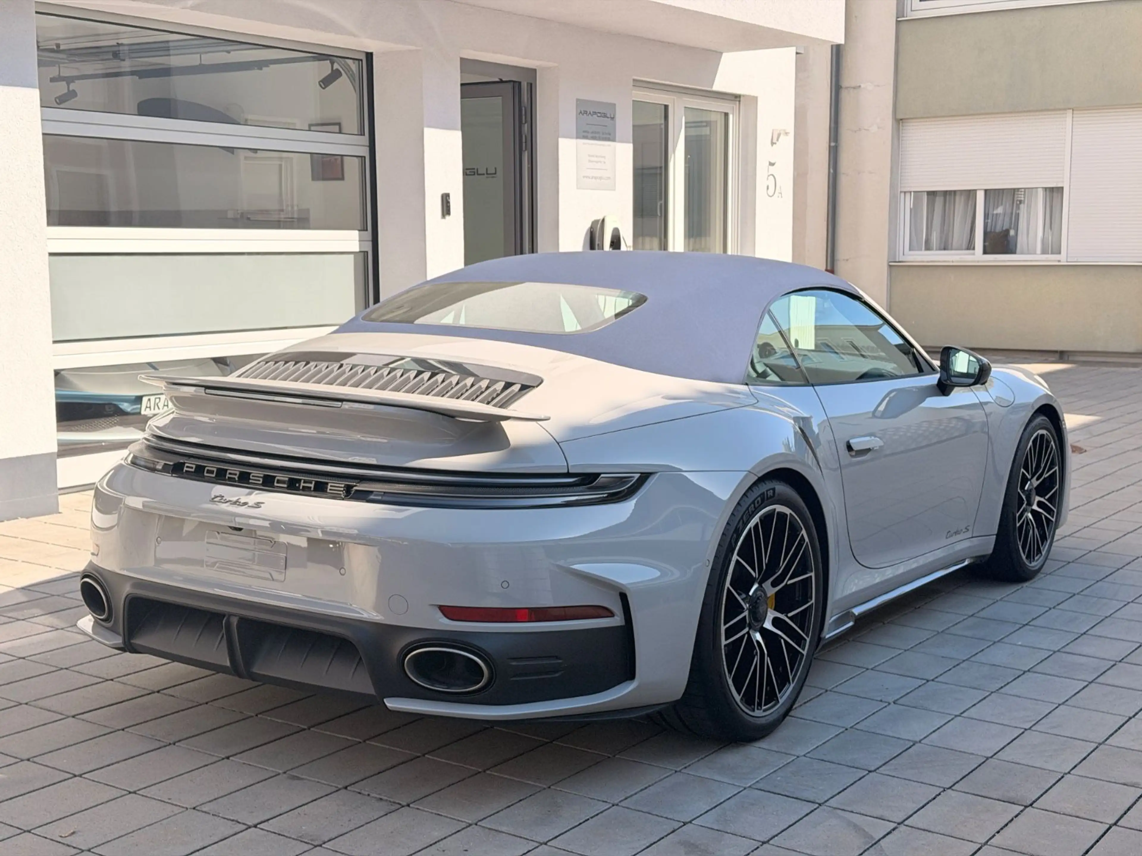 Porsche 992 .2 Turbo S Cabriolet *BURM*CARBON*BICOLOR-INT — photo 11