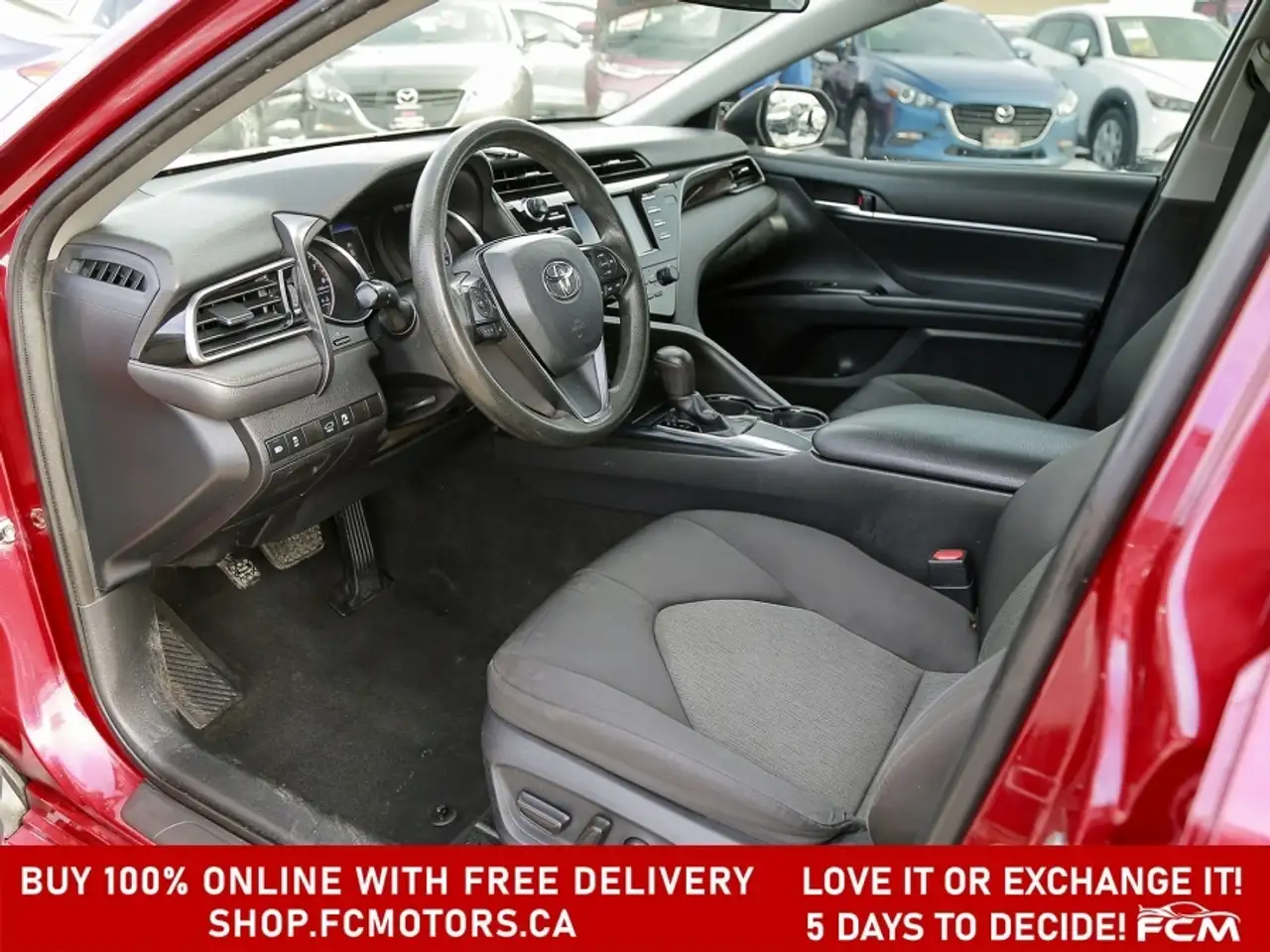 Toyota Camry снимка Toyota Camry
