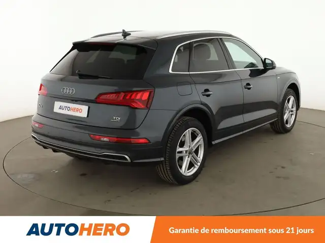 Audi Q5 view 6