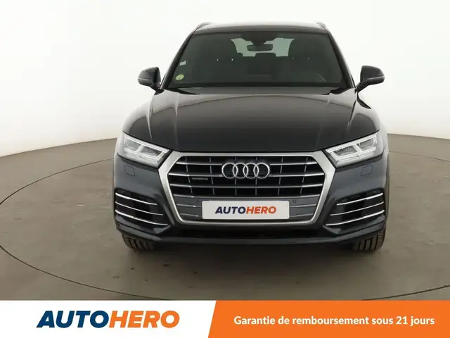 Audi Q5 view 9