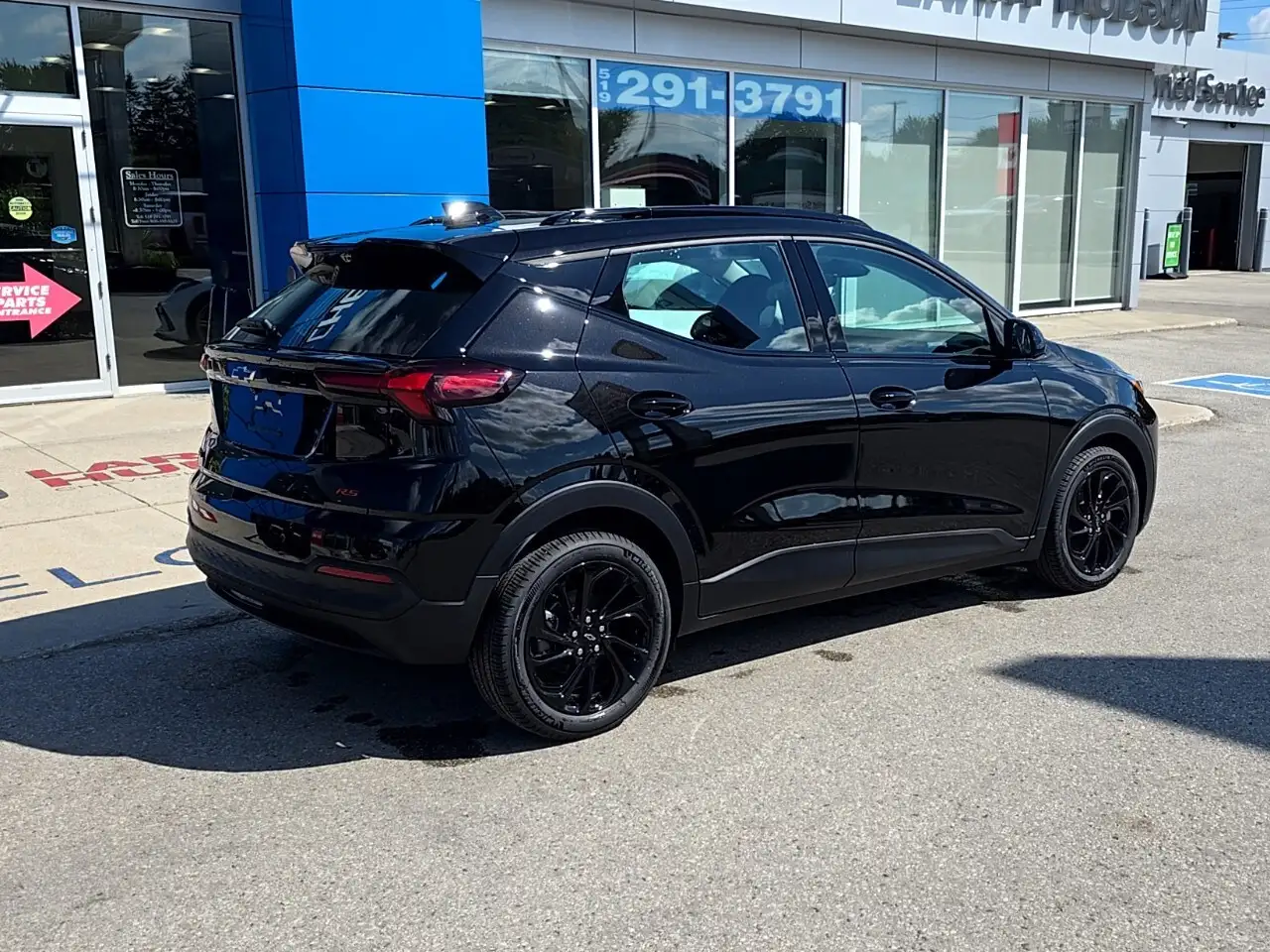 Chevrolet Bolt photo Chevrolet Bolt