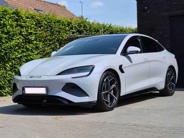 Seal 82.5 kWh Design