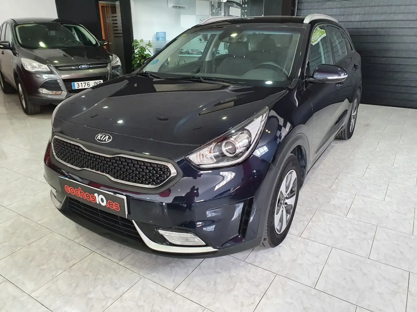 Kia Niro 1.6 HEV Drive Schwarz - 2