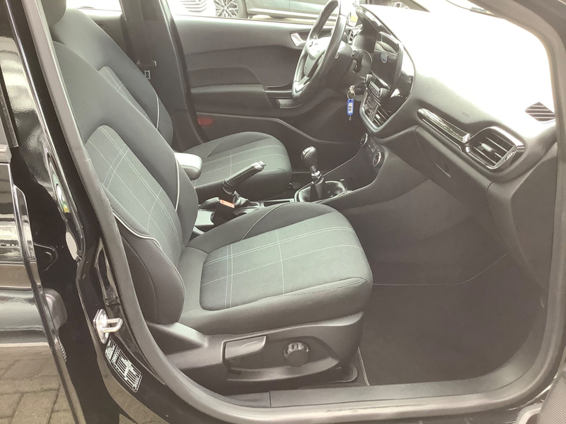 Ford Fiesta Cool & Connect PDC ALU APP — photo 11