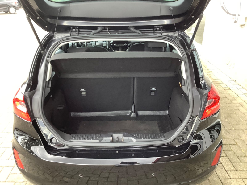 Ford Fiesta Cool & Connect PDC ALU APP — photo 12