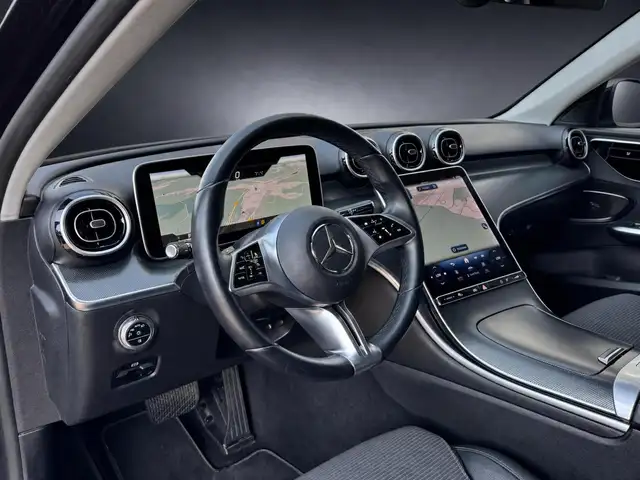 Mercedes-Benz C-Class view 15
