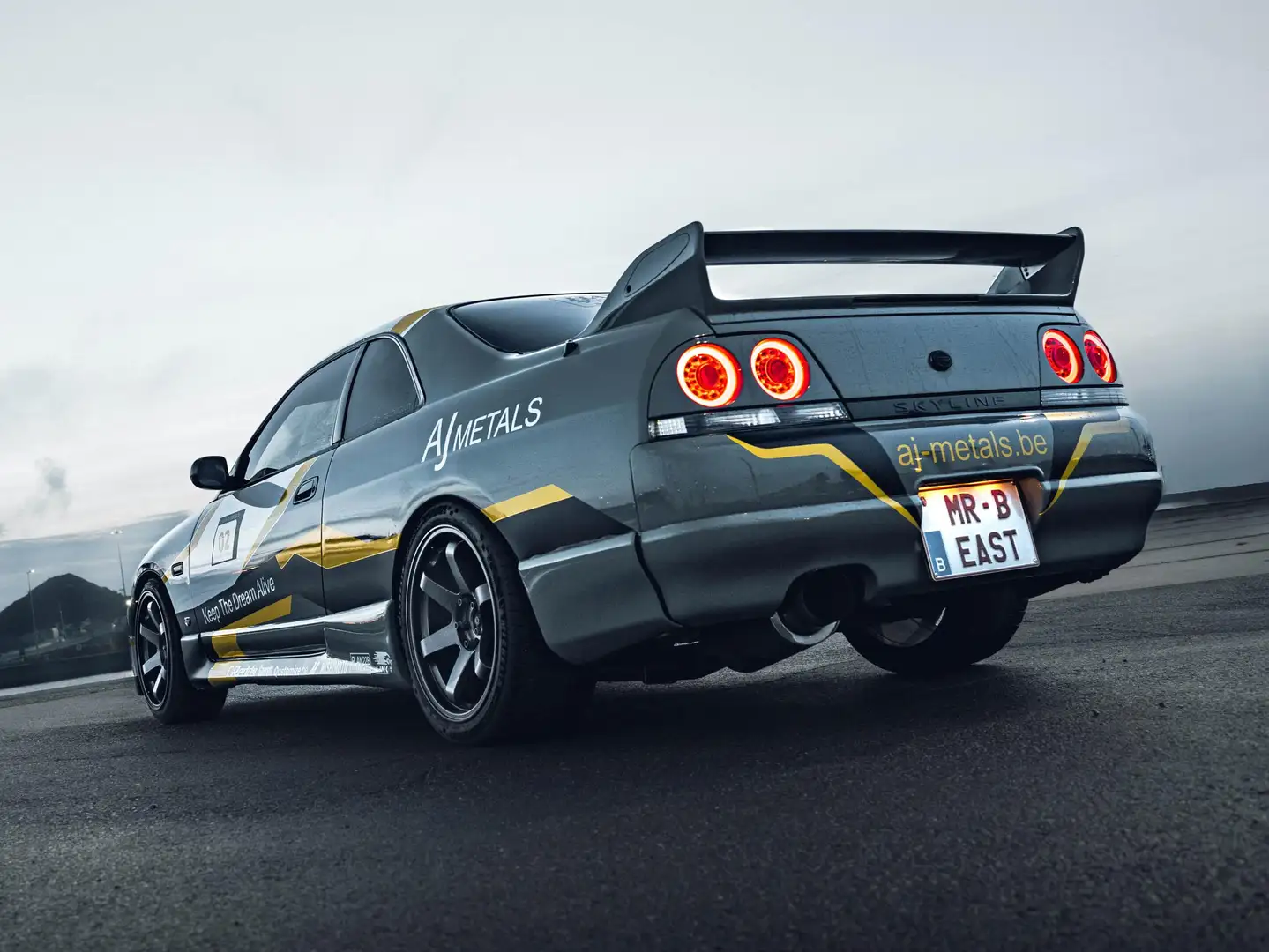 Nissan Skyline Negro - 2