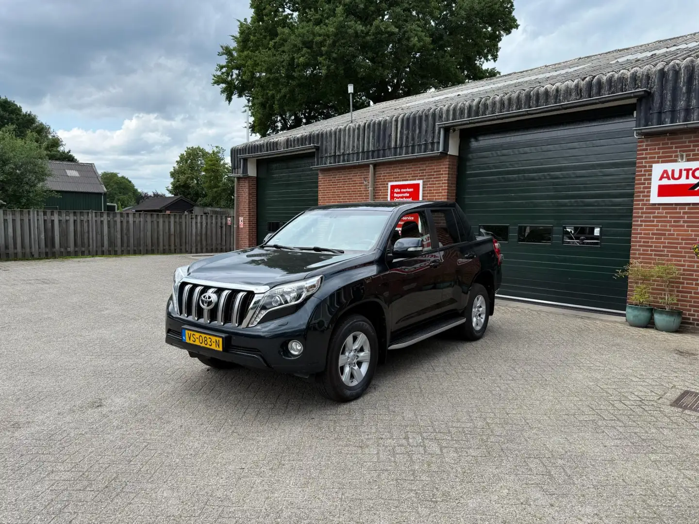 Overig Landcruiser 3.0 D-4D 5-Persoons Grijs kenteken!! 3 Blauw - 2