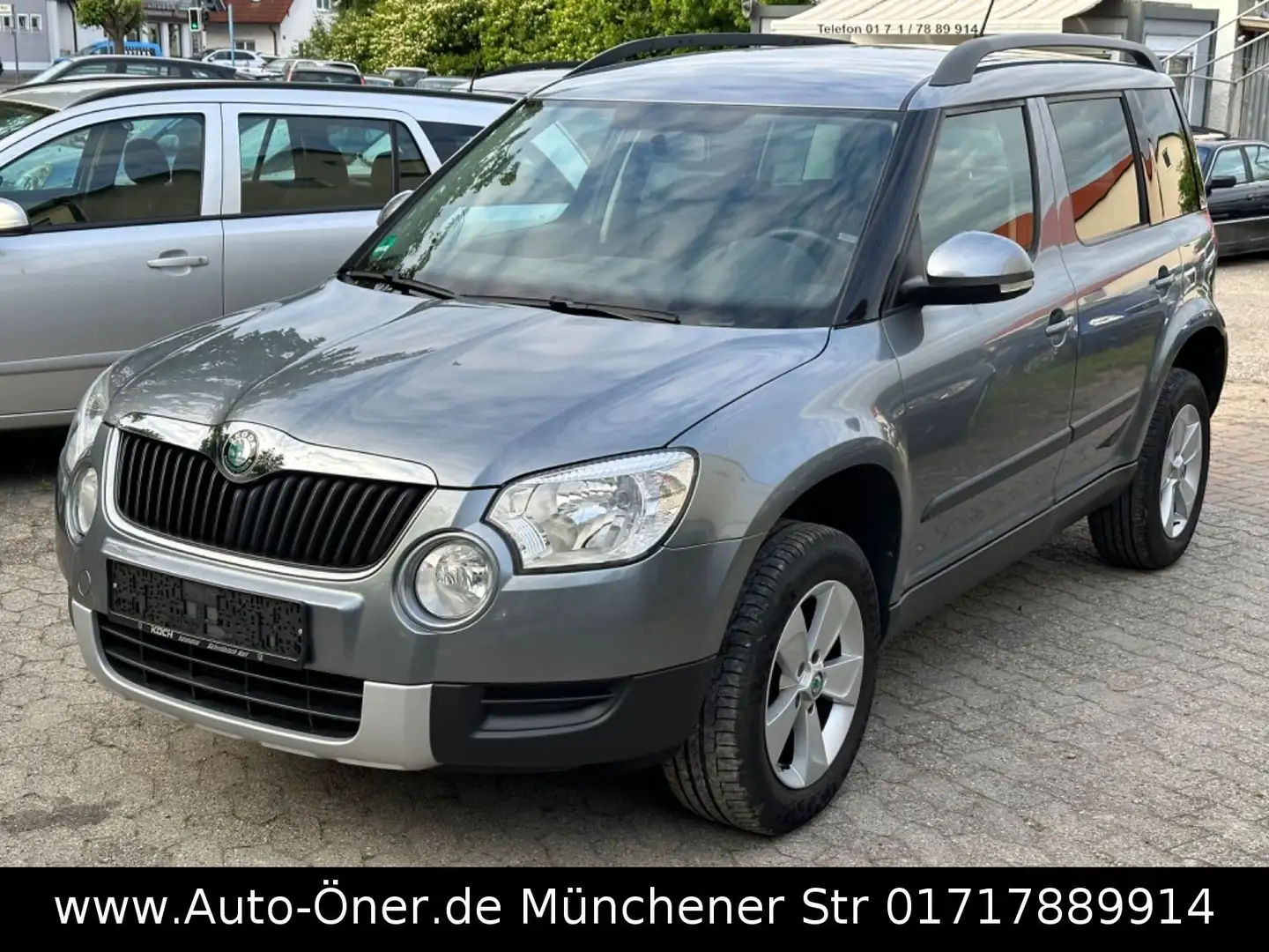 Skoda Yeti 1.2 TSI Active abnehmb. AHK 203 TKM TÜV NEU Argent - 1