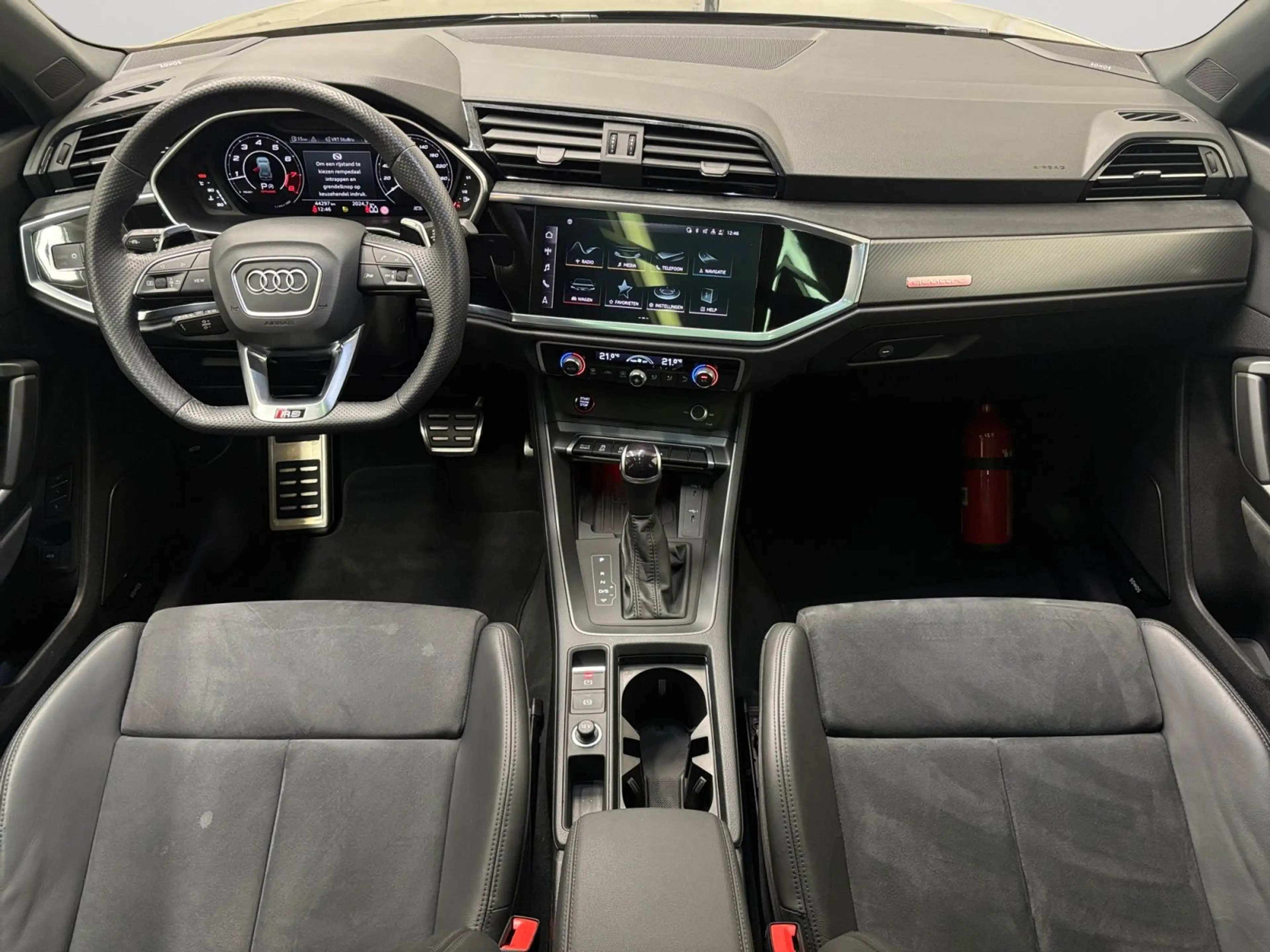 Audi RS Q3 2.5TFSI Quattro S-TRONIC Sonos Panodak Dig.Airco Alu21 Led — photo 7