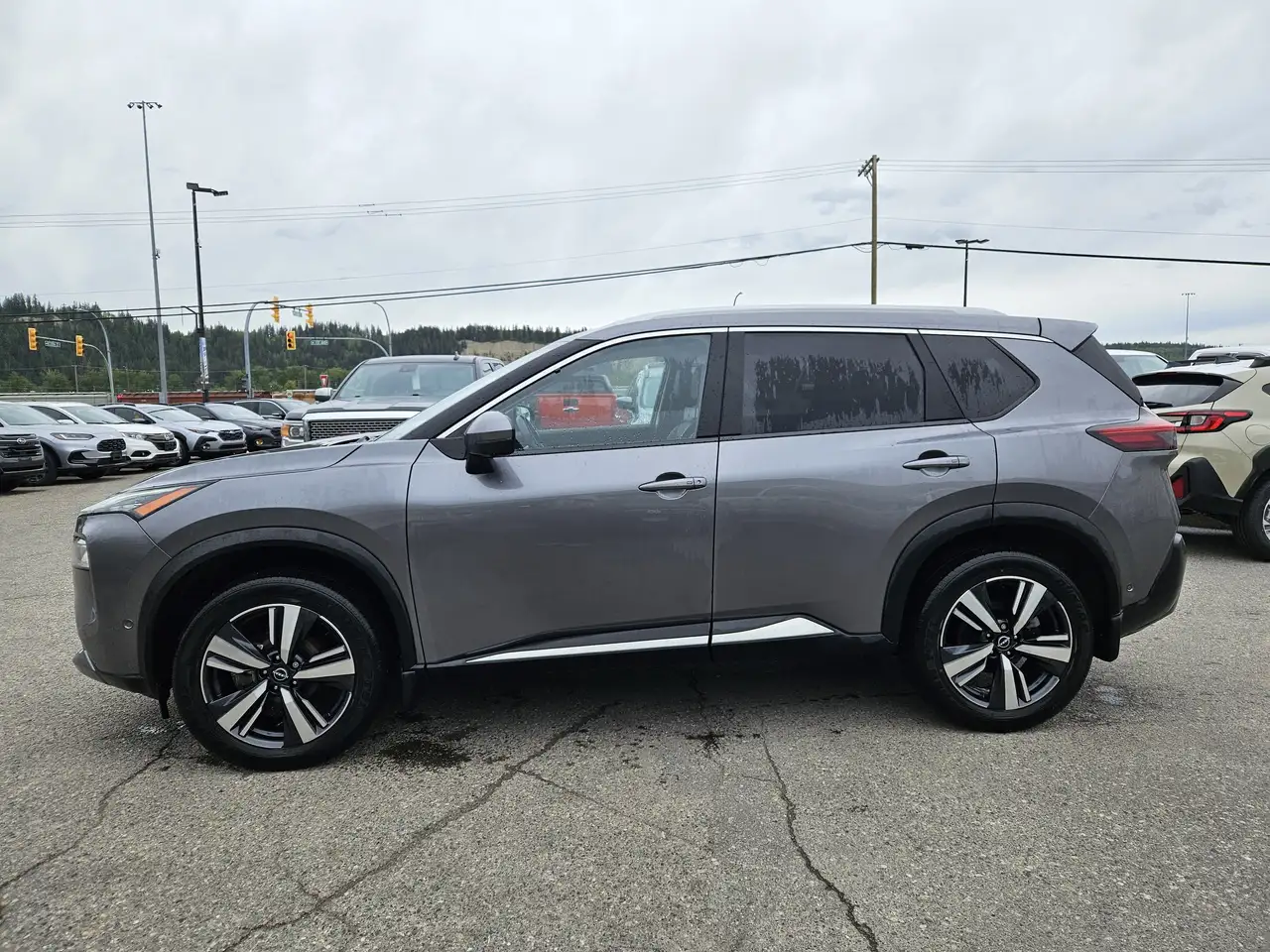 Nissan Rogue снимка Nissan Rogue